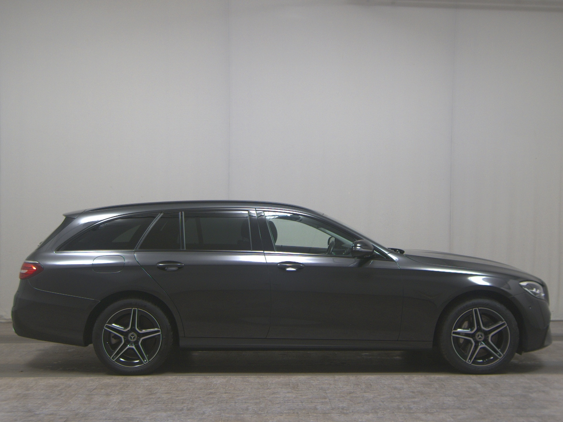 Mercedes-Benz E 300 T de 4M AMG-Line Night Nav Pano Wides. AHK