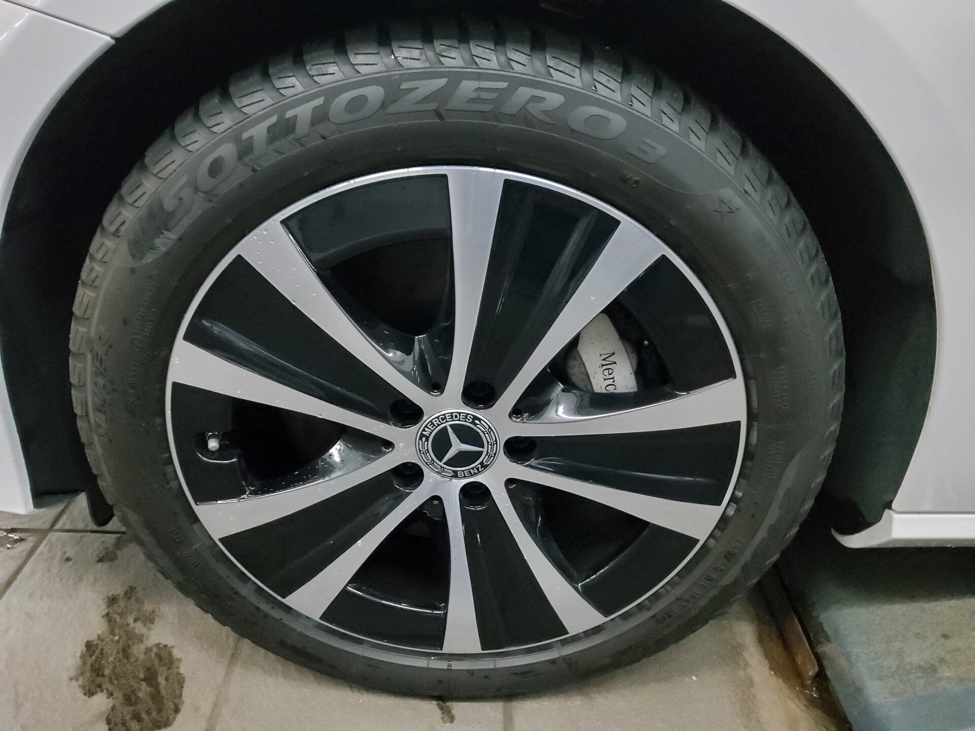 Mercedes-Benz E 300 T de Avantgarde Leder Navi LED RfK HuD AHK 11