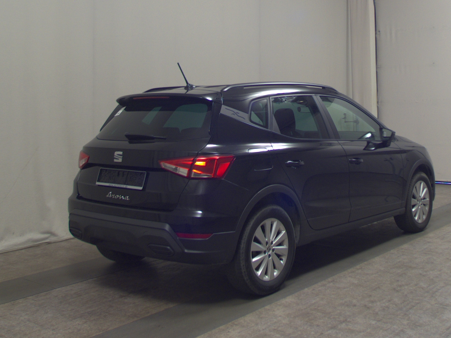 Seat Arona 1.0 TSI Style LED virtual PDC SHZ 4