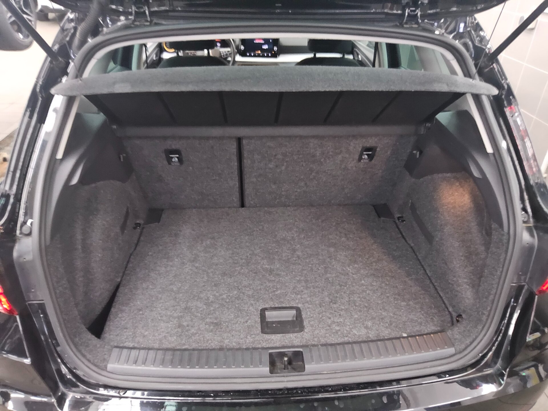 Seat Arona 1.0 TSI Style LED virtual PDC SHZ 13