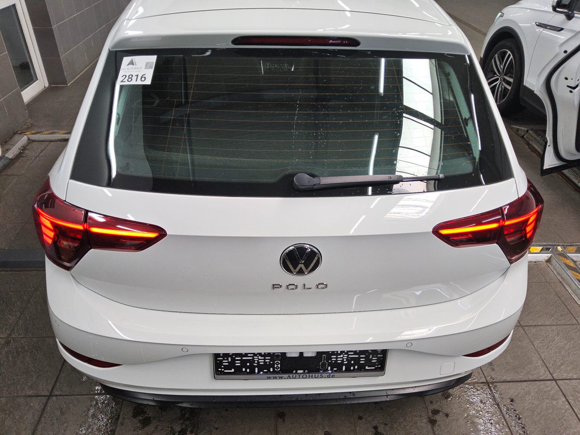 Volkswagen Polo 1.0 TSI Life LED DC Shz PDC DAB Klima 12