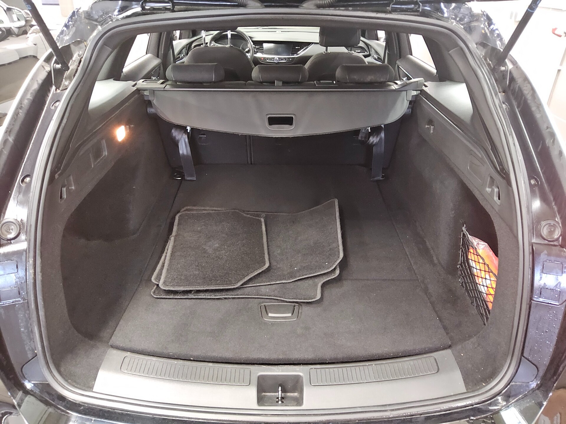 Opel Insignia ST 1.5 D Business Ed. Navi LED AHK PDC 11