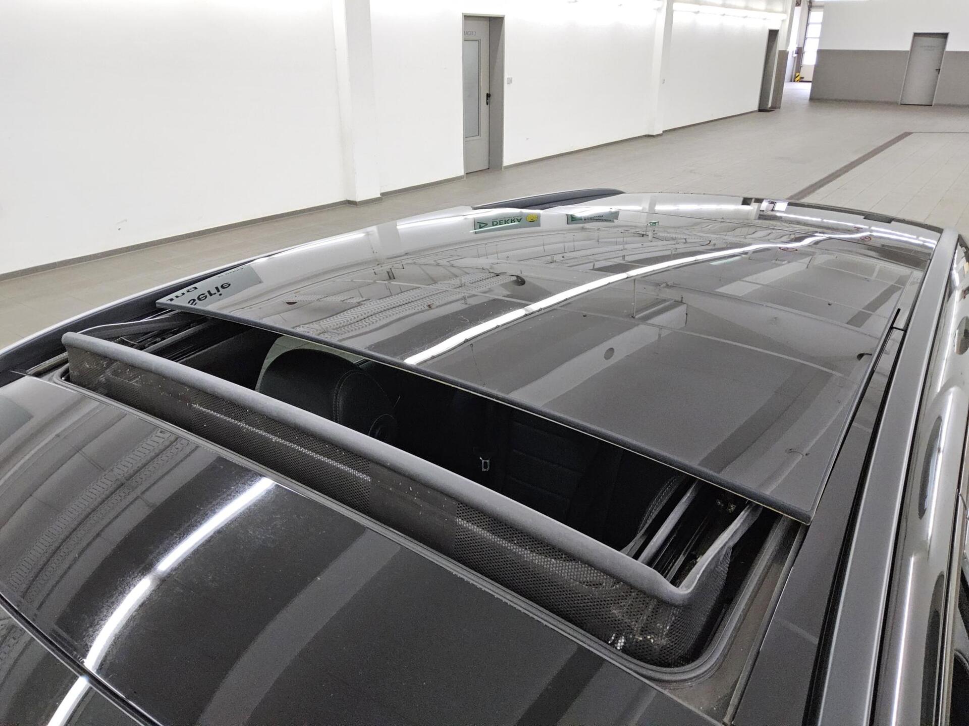 Mercedes-Benz C 220 T d AMG-Line Night Navi LED Leder HuD Pano 11