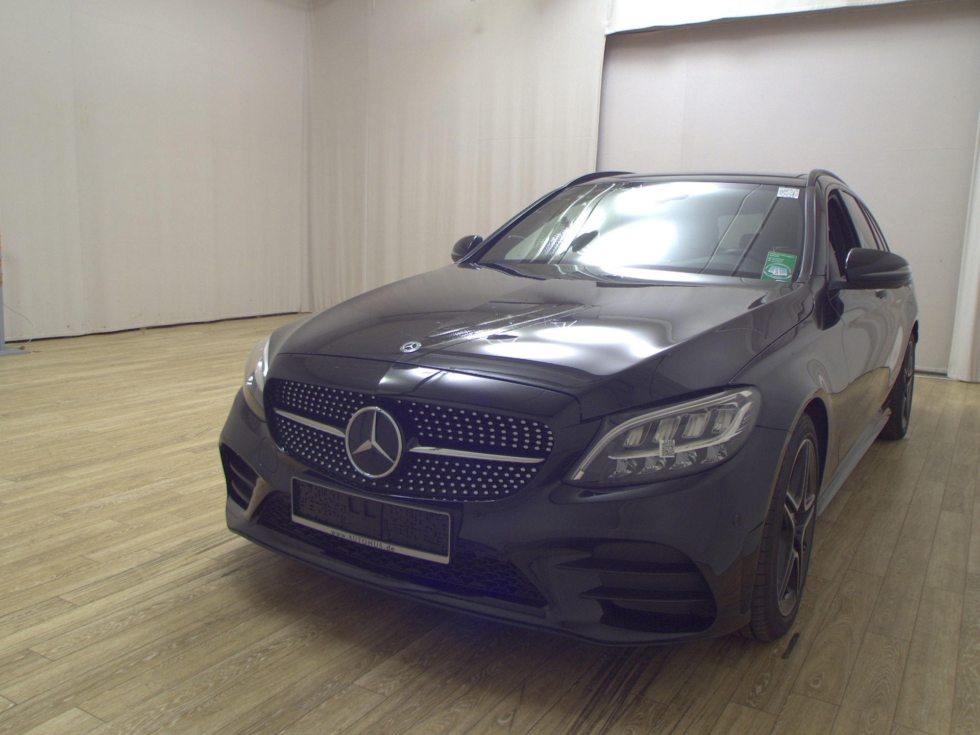 Mercedes-Benz C 220 T d AMG-Line Night Navi LED Leder HuD Pano 2