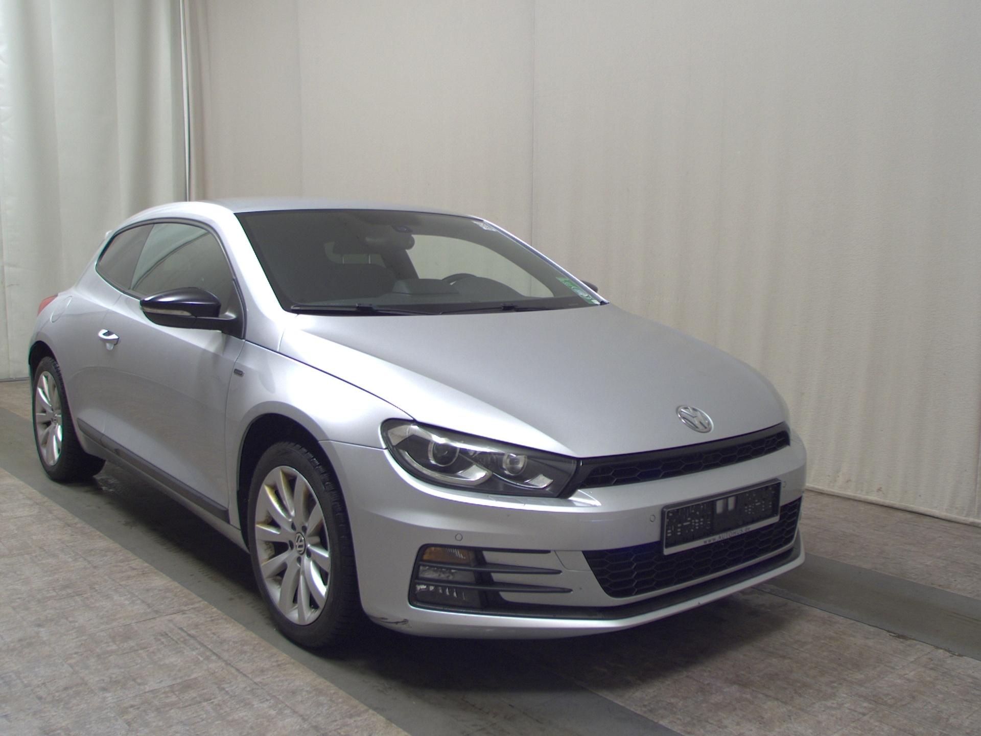 Volkswagen Scirocco 1.4 TSI Club Navi Bi-Xenon RfK HU 08/27 3