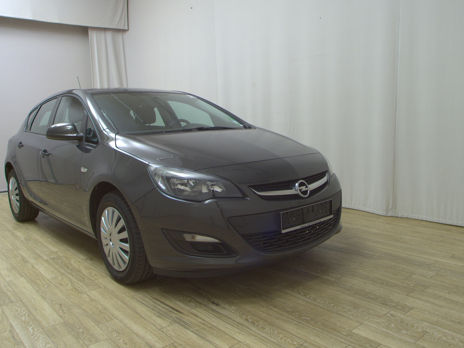 Opel Astra 1.6 Selection Klima USB PDC Radio Tempomat 3