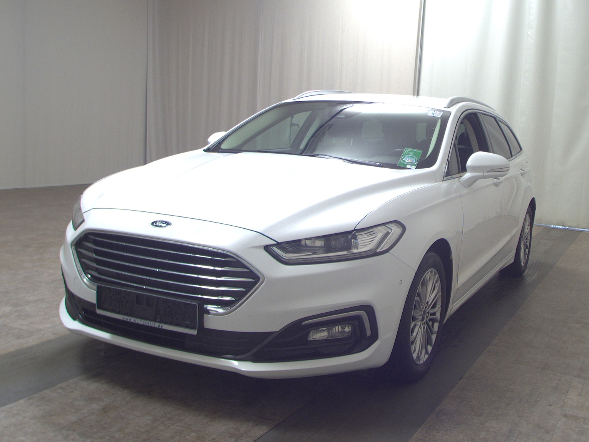 Ford Mondeo Turnier 2.0 EB Titanium Navi LED ACC DAB 2