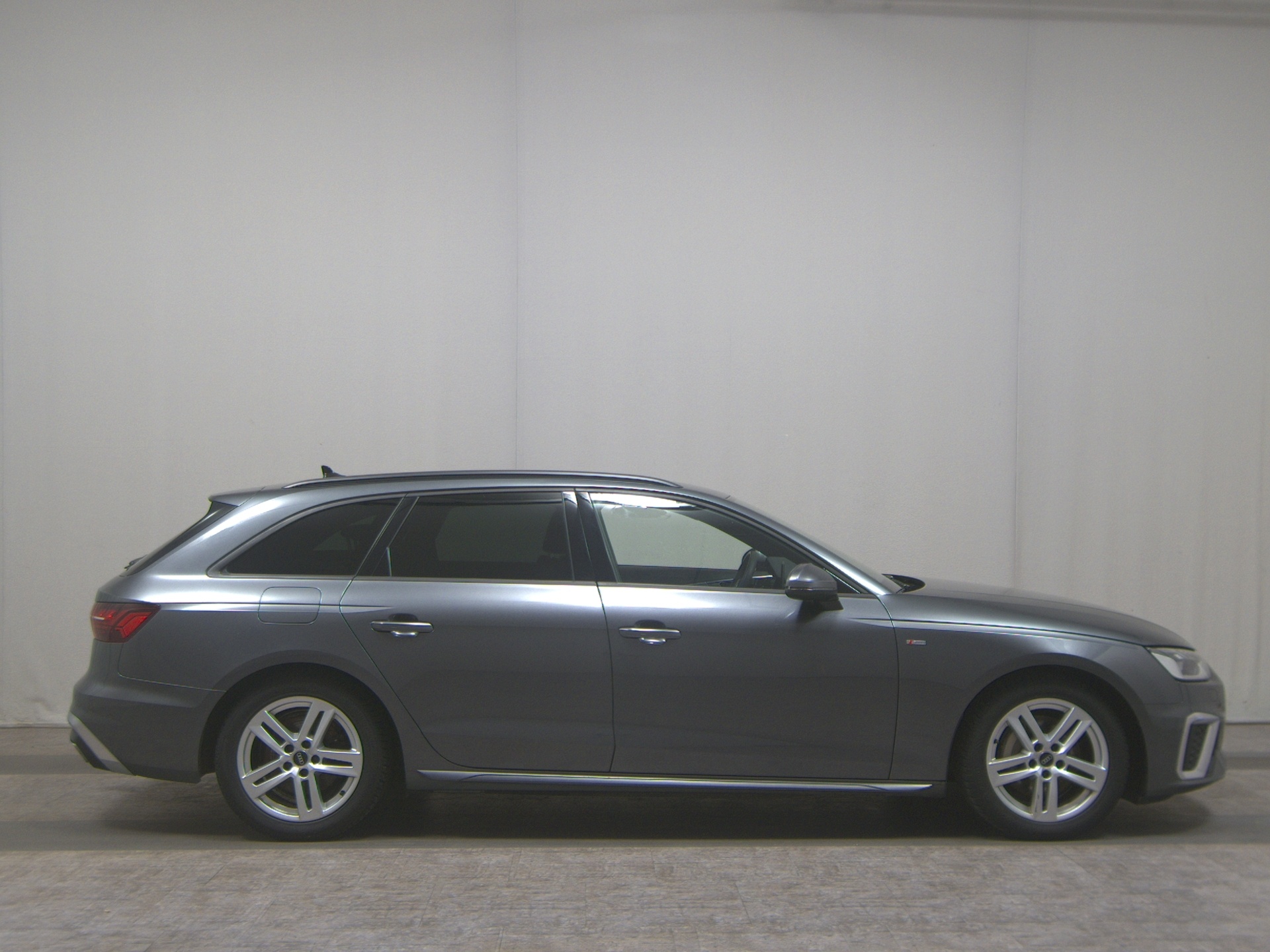Audi A4 Avant 40 TDI Qu. S-Line Navi Matrix vc HuD