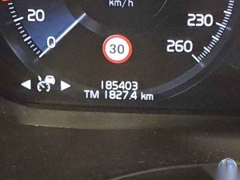 Volvo XC60 Inscription NAVI LED LEDER SHZ H&K 7