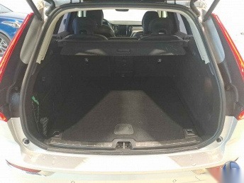 Volvo XC60 Inscription NAVI LED LEDER SHZ H&K 9