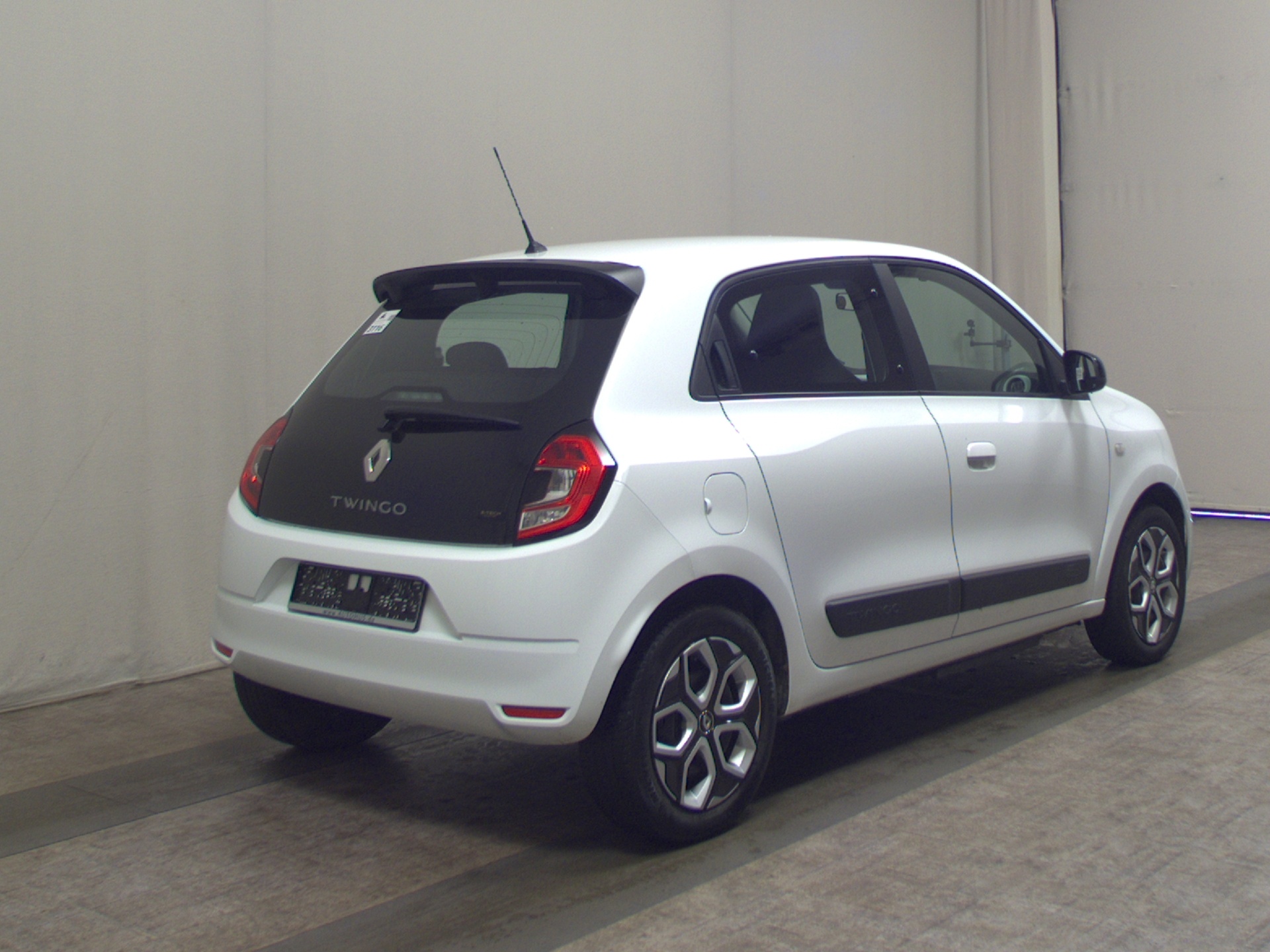 Renault Twingo Electric Equilibre DAB+ 4