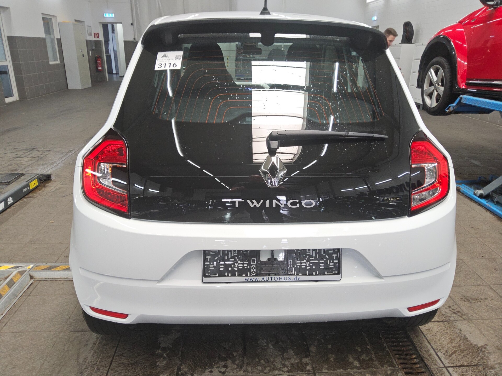 Renault Twingo Electric Equilibre DAB+ 10