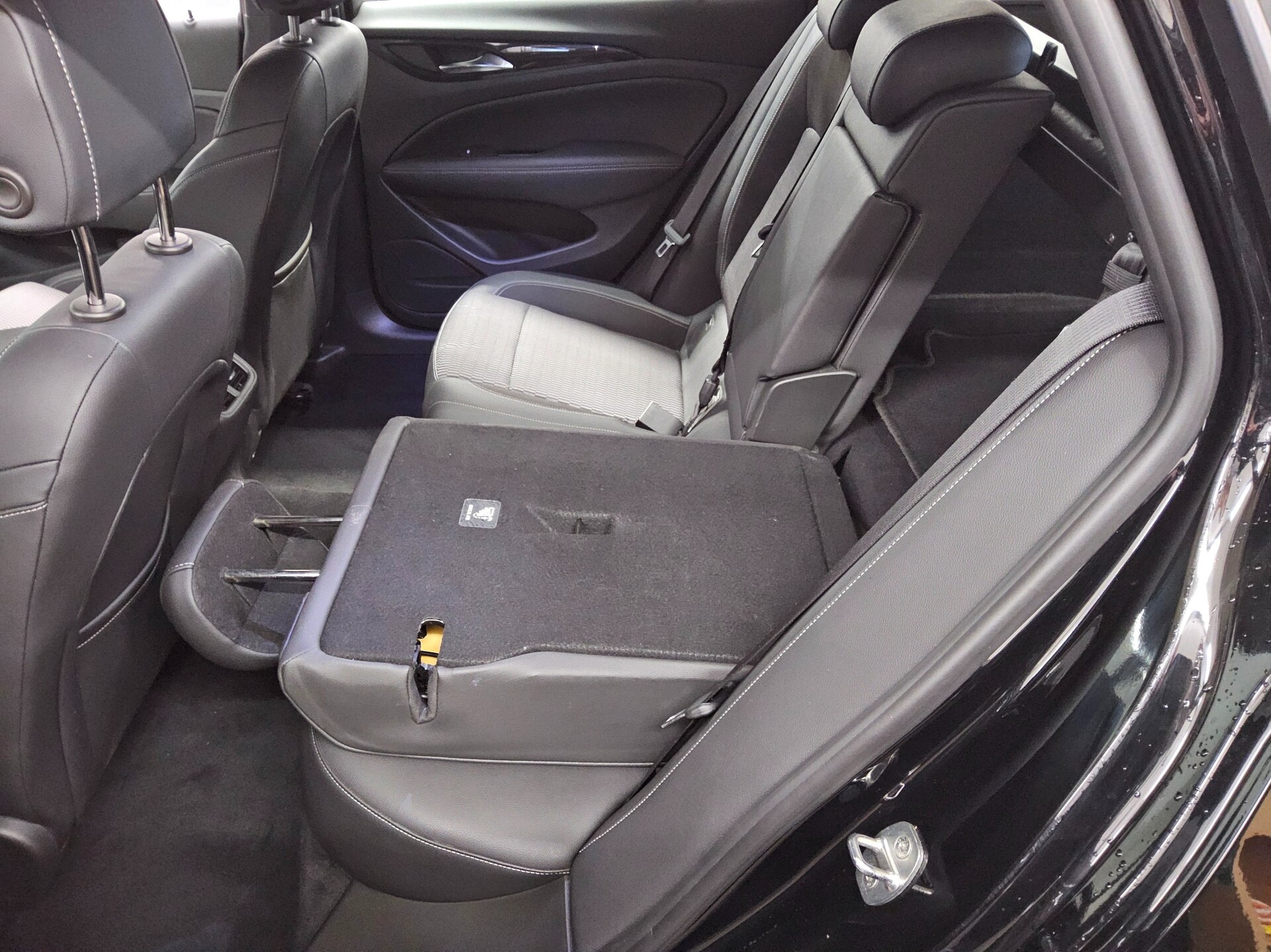 Opel Insignia ST 2.0 D Elegance T-Leder Navi LED RFK 12