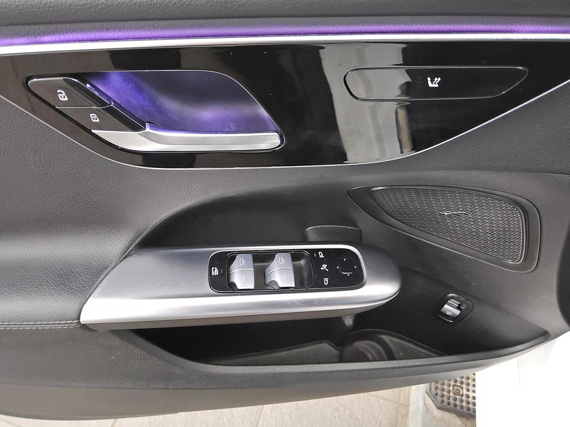 Mercedes-Benz C 220 T d Avantgarde Leder Navi LED Distr+ RfK 10