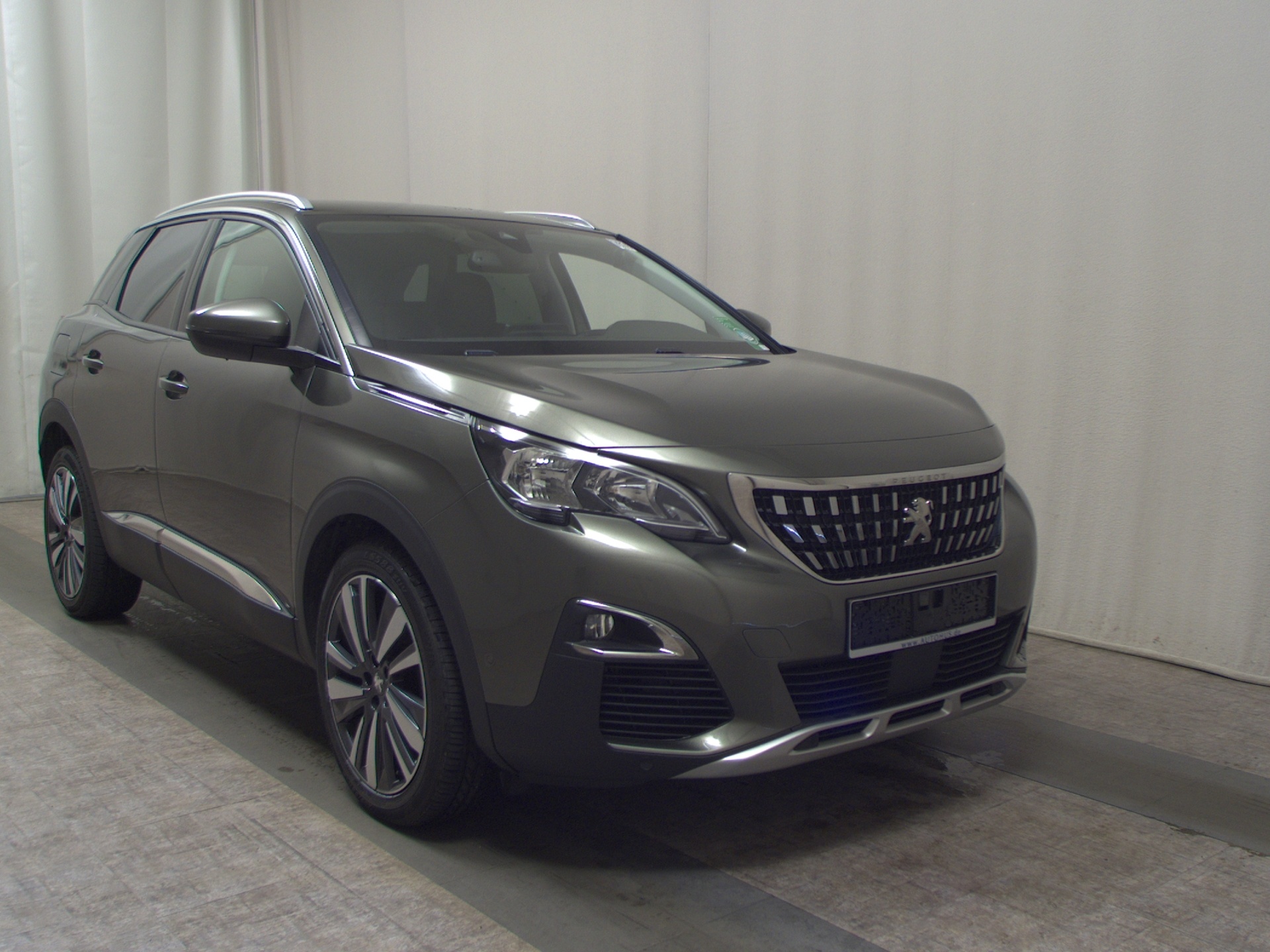 Peugeot 3008 1.5 BlueHDi 130 Allure Navi SHZ 3