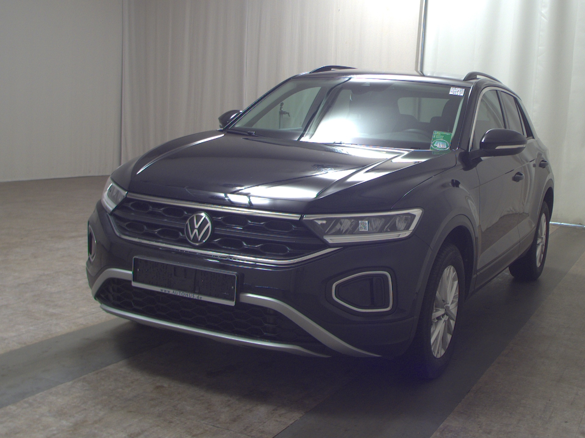 Volkswagen T-Roc 1.0 TSI Life AID PDC SHZ 2