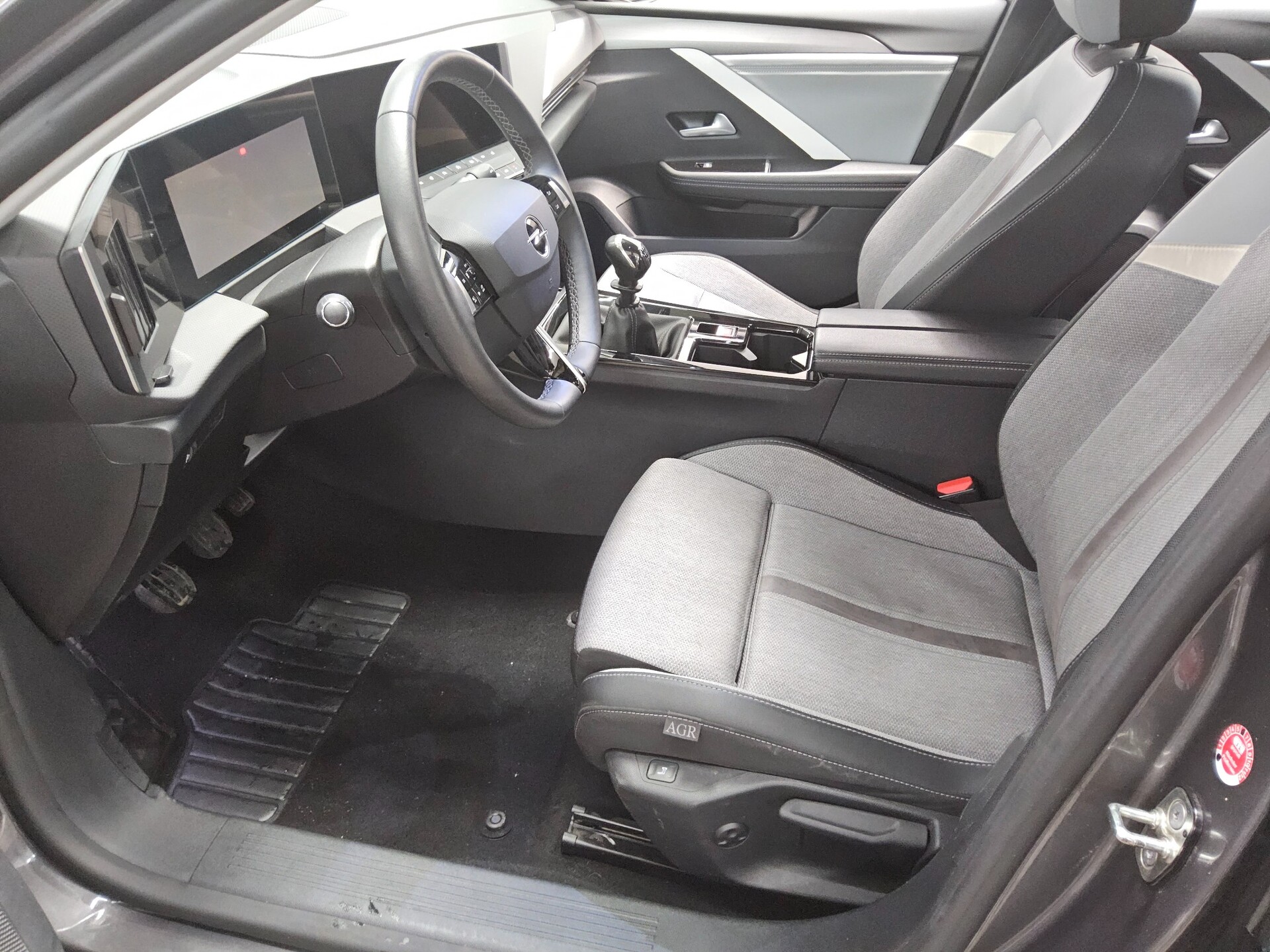 Opel Astra ST 1.5 D Elegance Navi LED Virtual RFK 9