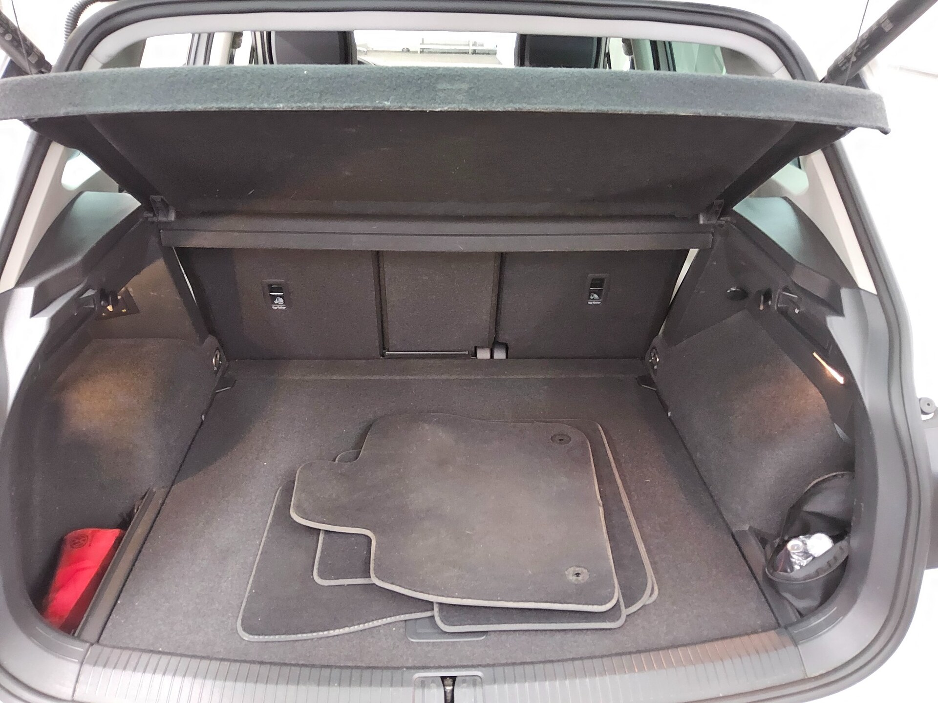 Volkswagen Tiguan 2.0 TDI 4M Elegance Navi IQ.Light AID RfK 12