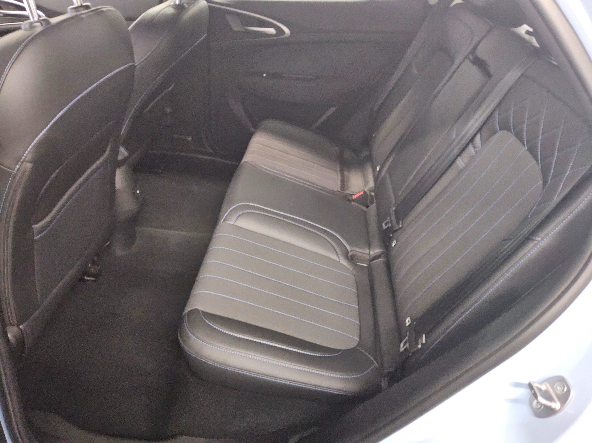 ORA Funky Cat 400 Pro Navi LED 360° ACC PDC Klima 13