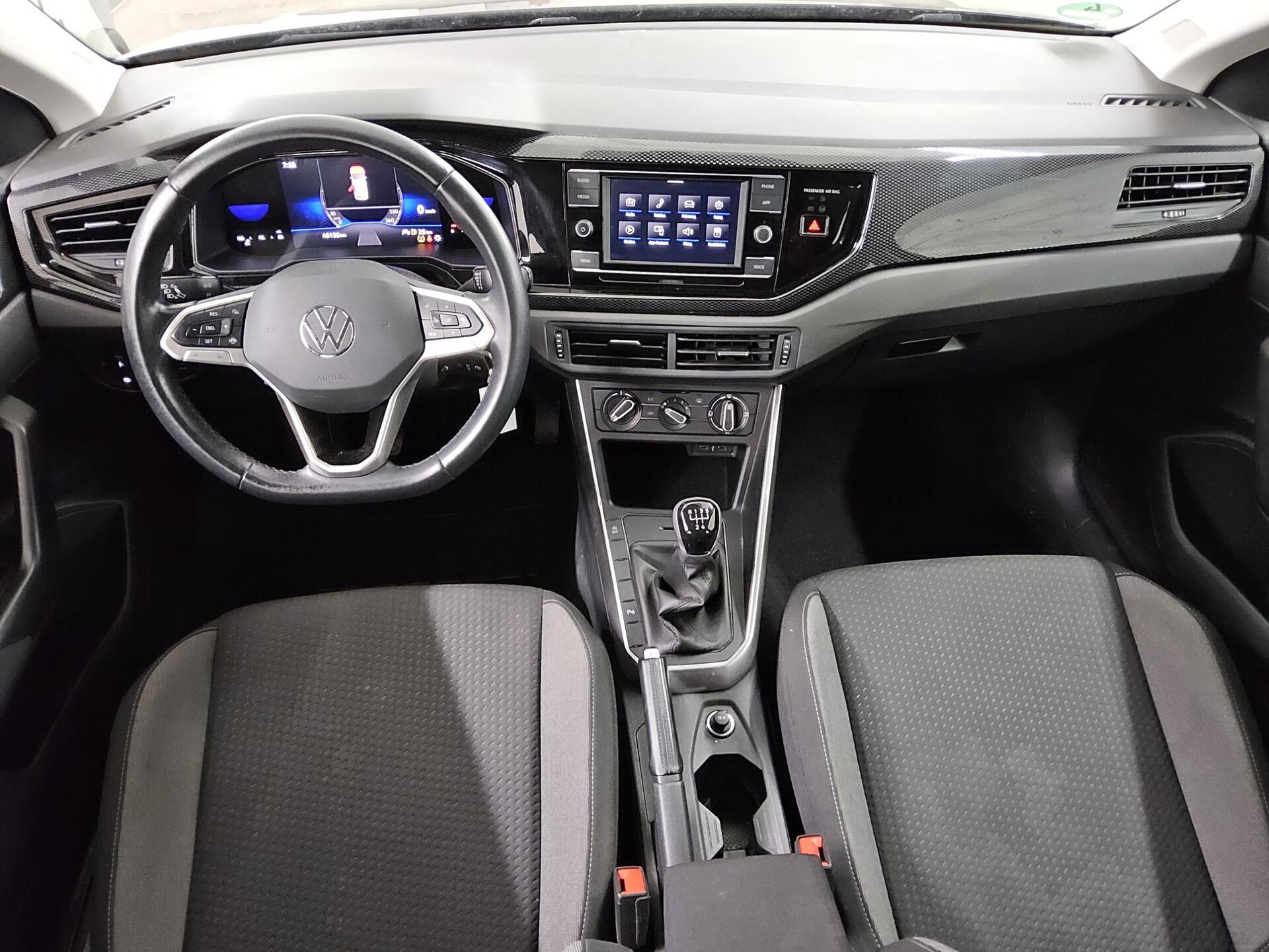 Volkswagen Polo 1.0 Life LED AID PDC 5