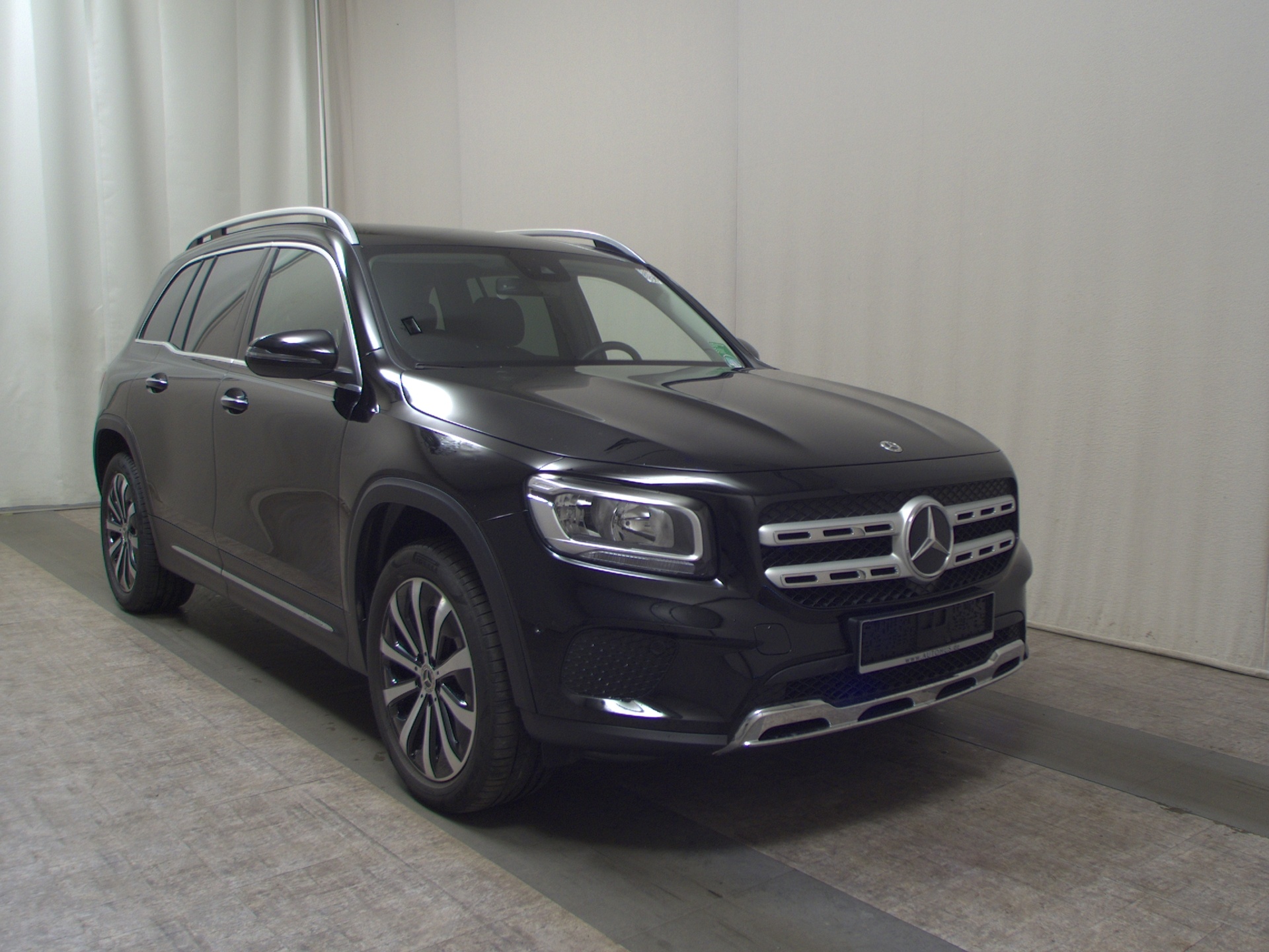 Mercedes-Benz GLB 200 d Progressive T-Leder Navi RfK PDC Shz 3
