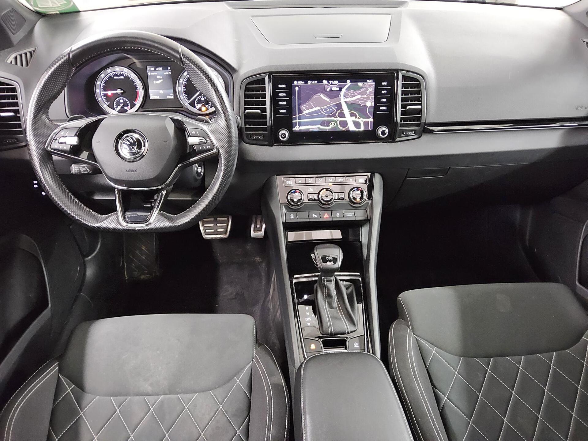 Skoda Karoq 2.0 TDI 4x4 SportLine Navi Pano LED AHK 5
