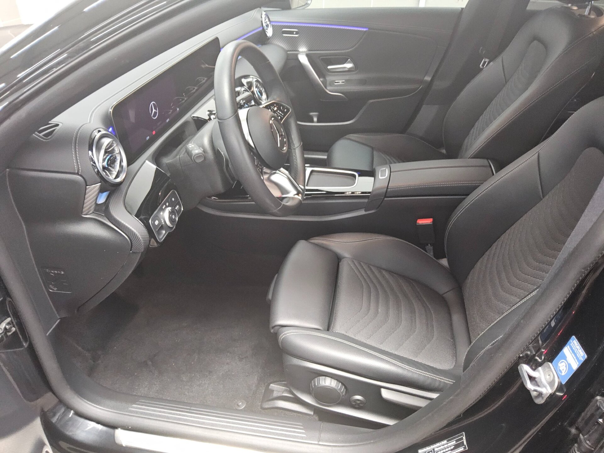 Mercedes-Benz CLA 200 SB d Progressive T-Leder Navi LED Night 9