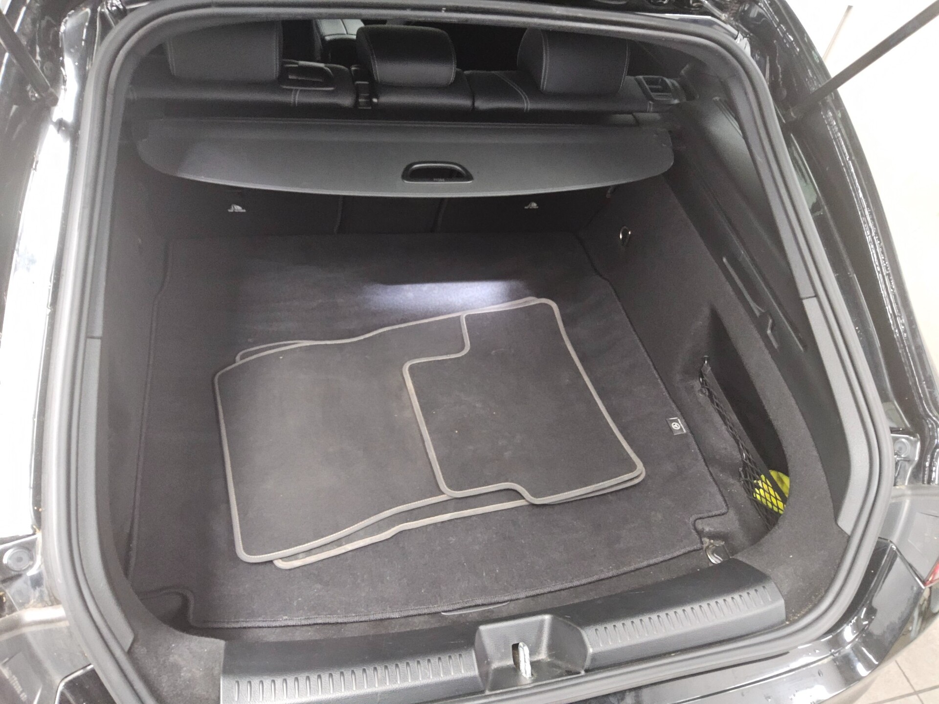 Mercedes-Benz CLA 200 SB d Progressive T-Leder Navi LED RfK 12