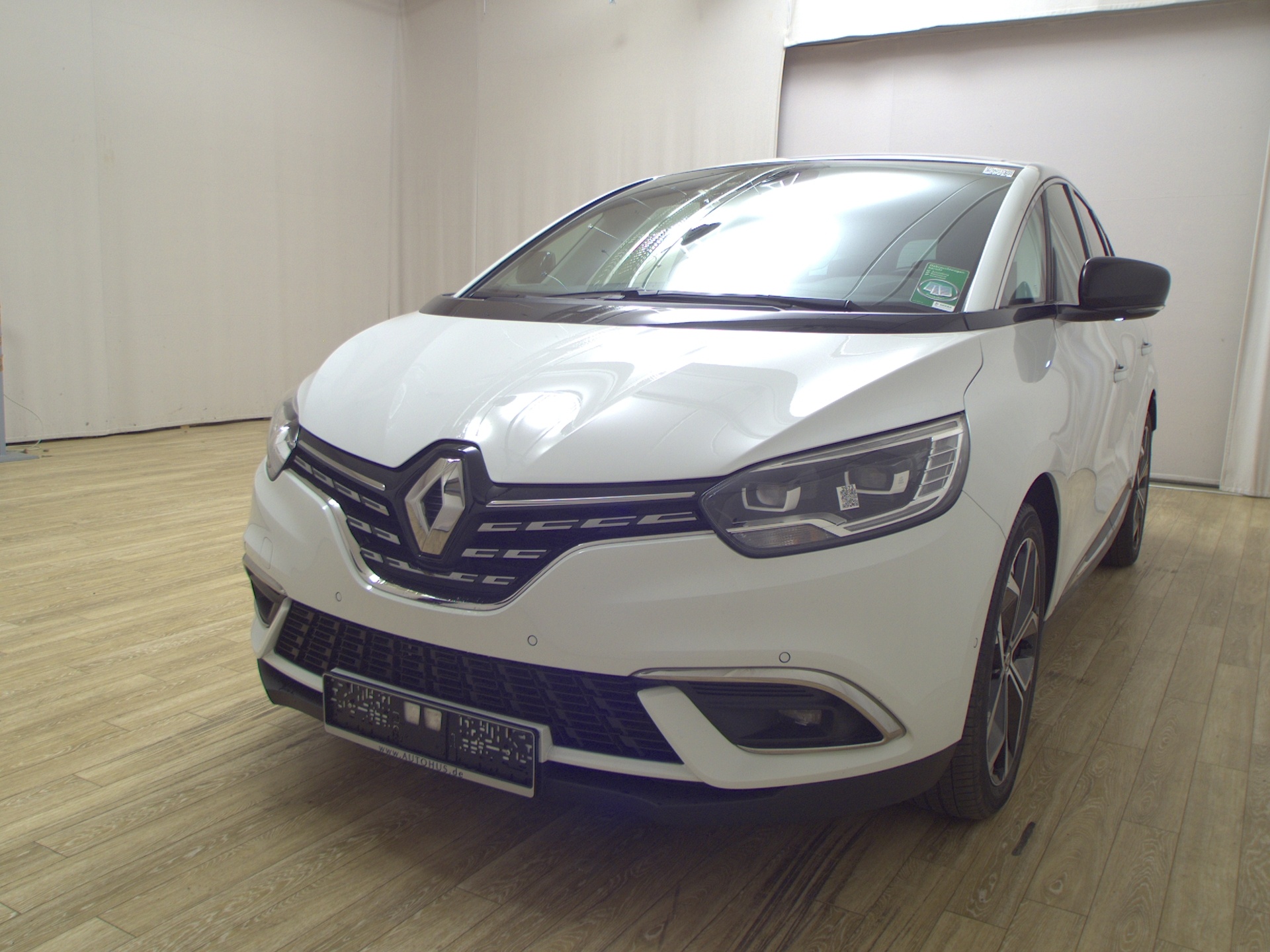 Renault Grand Scenic 1.3 TCe T-Leder Navi LED RfK PDC 2