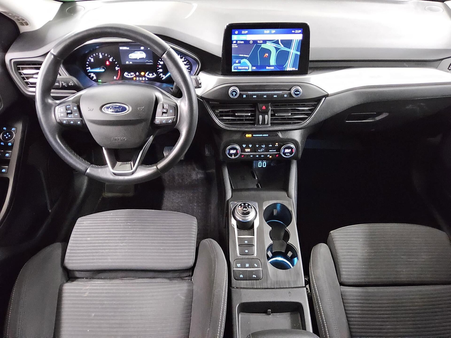 Ford Focus Turnier 2.0 EB Titanium Navi LED ACC RFK 5