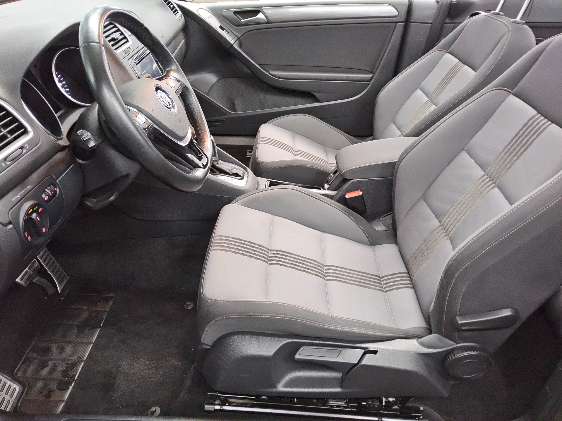 Volkswagen Golf-6 1.4 TSI Allstar Navi RfK Shz PDC Tempomat 8