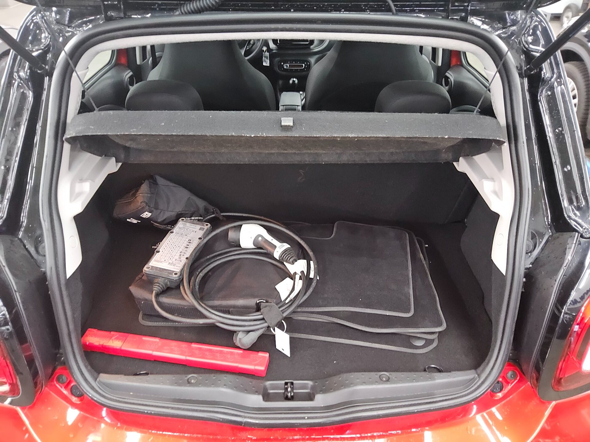 Smart ForFour EQ PDC SHZ 11