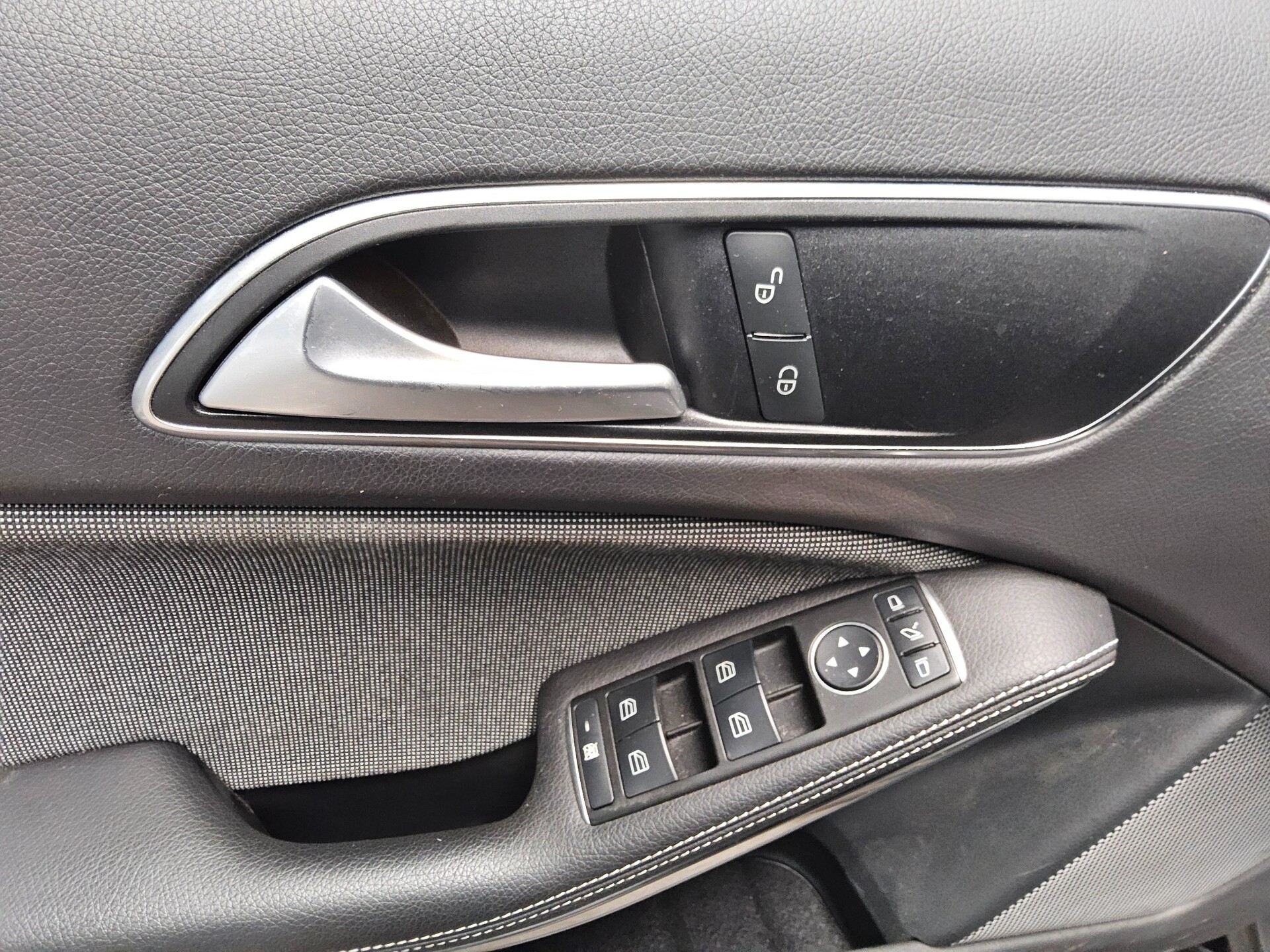 Mercedes-Benz A 180 Style T-Leder Navi PDC Shz 9