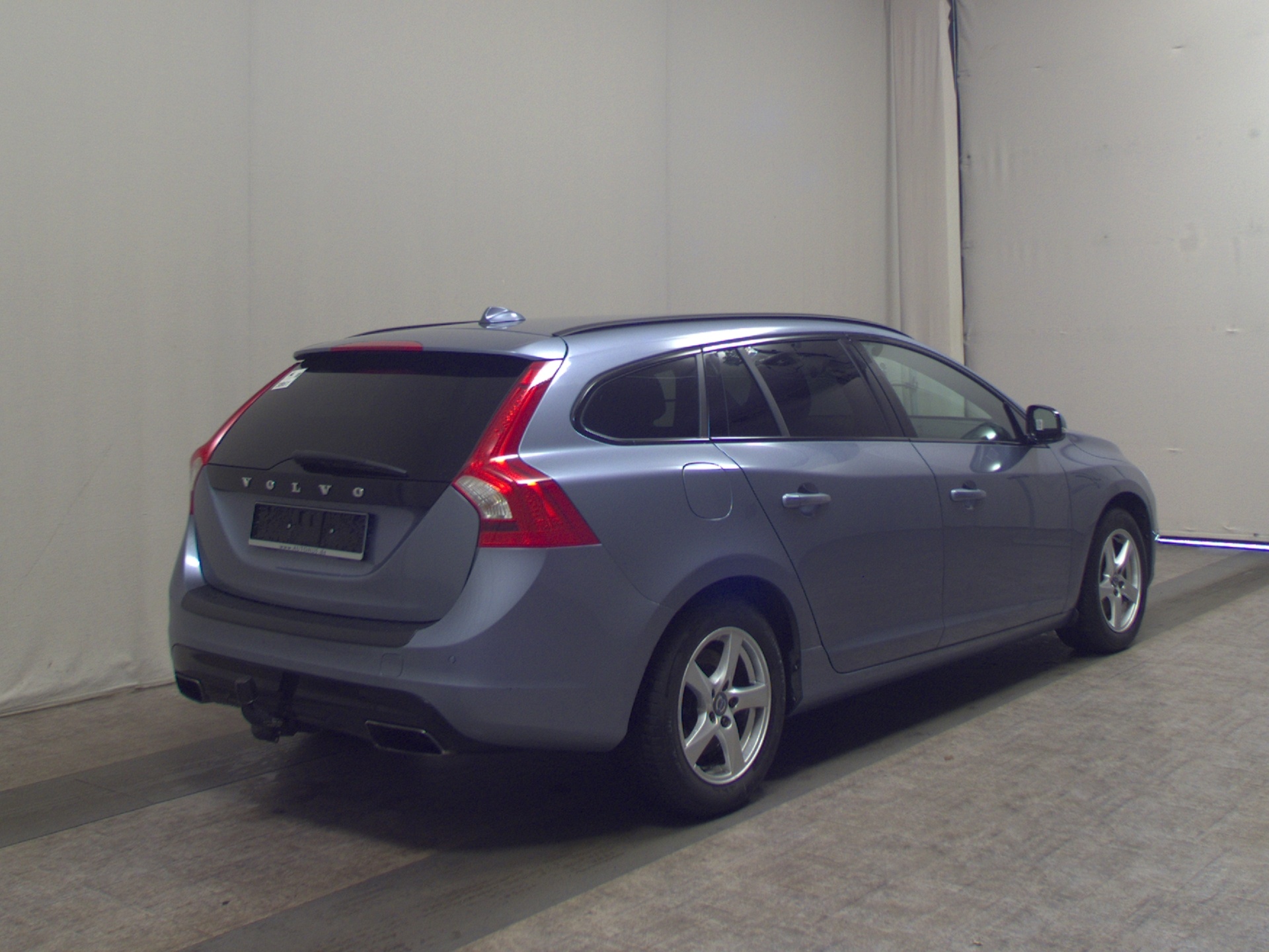 Volvo V60 D3 Kinetic Leder Navi Xenon PDC Shz Memory 4