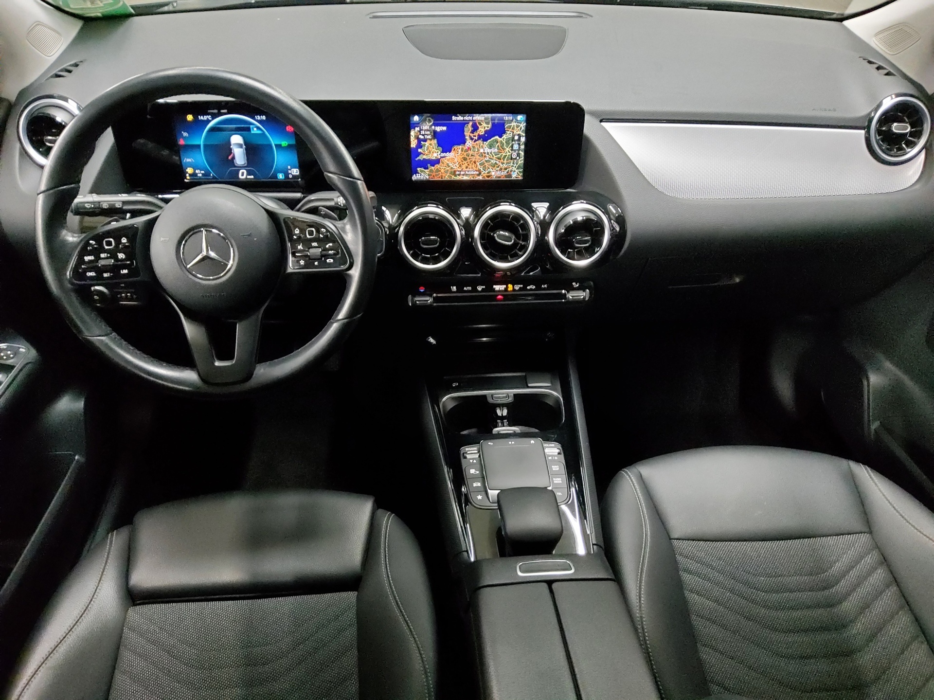 Mercedes-Benz B 180 d Style T-Leder Navi AHK PDC Shz Tempomat 5