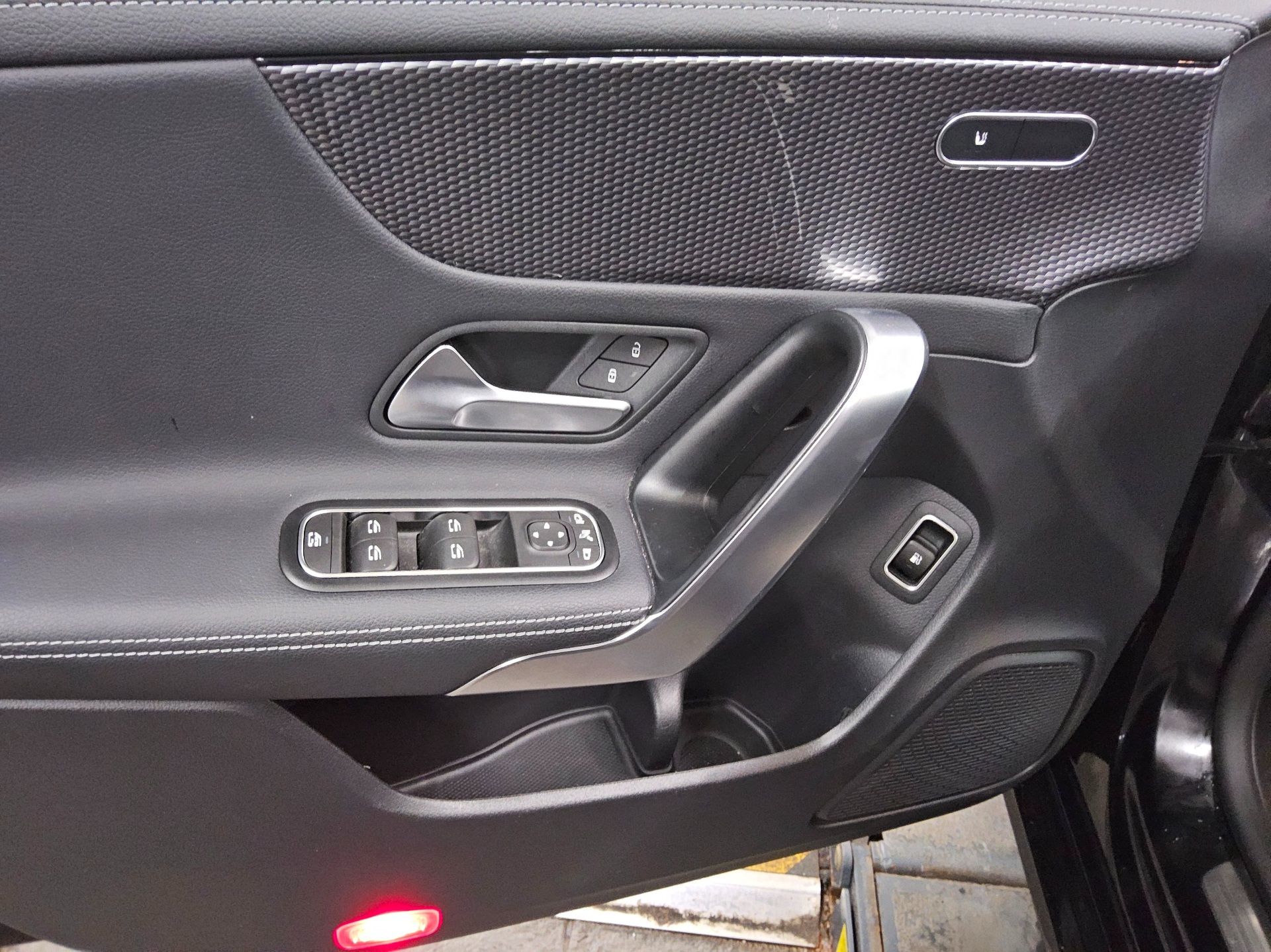 Mercedes-Benz CLA 250 Shooting Brake e Progressive Navi LED 10