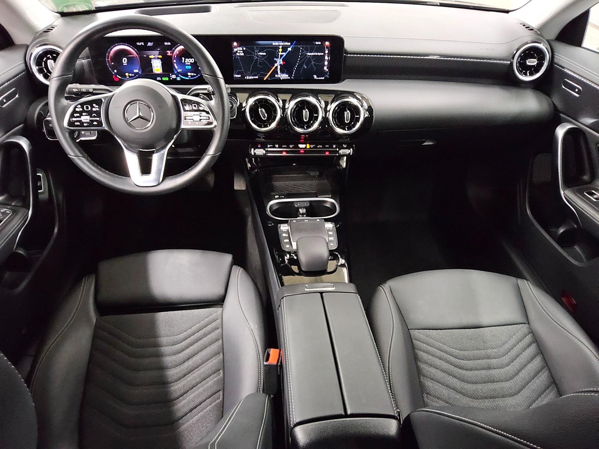 Mercedes-Benz CLA 250 Shooting Brake e Progressive Navi LED 5