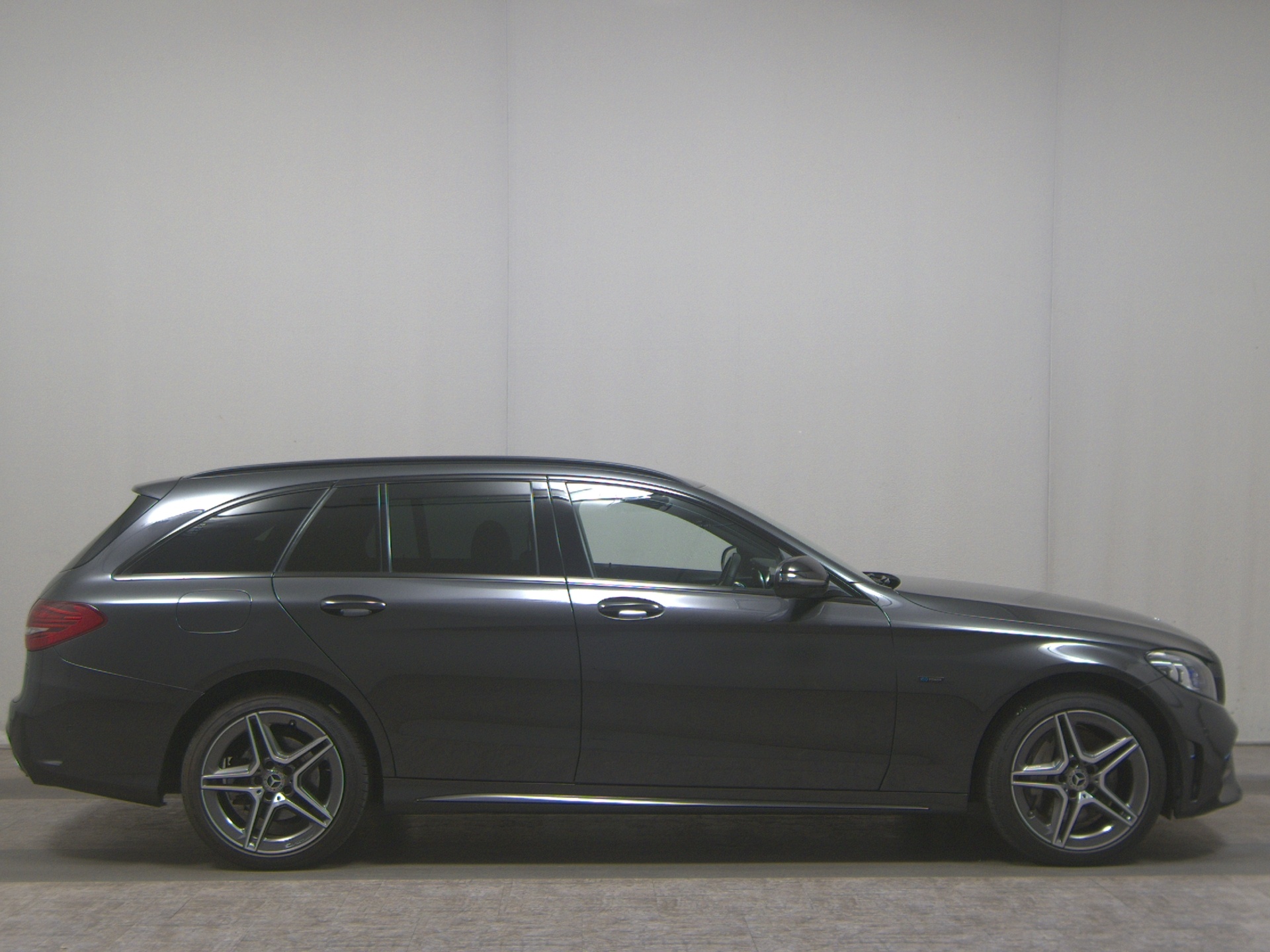 Mercedes-Benz C 300 T de AMG-Line Night Navi MB-LED Pano Burm.