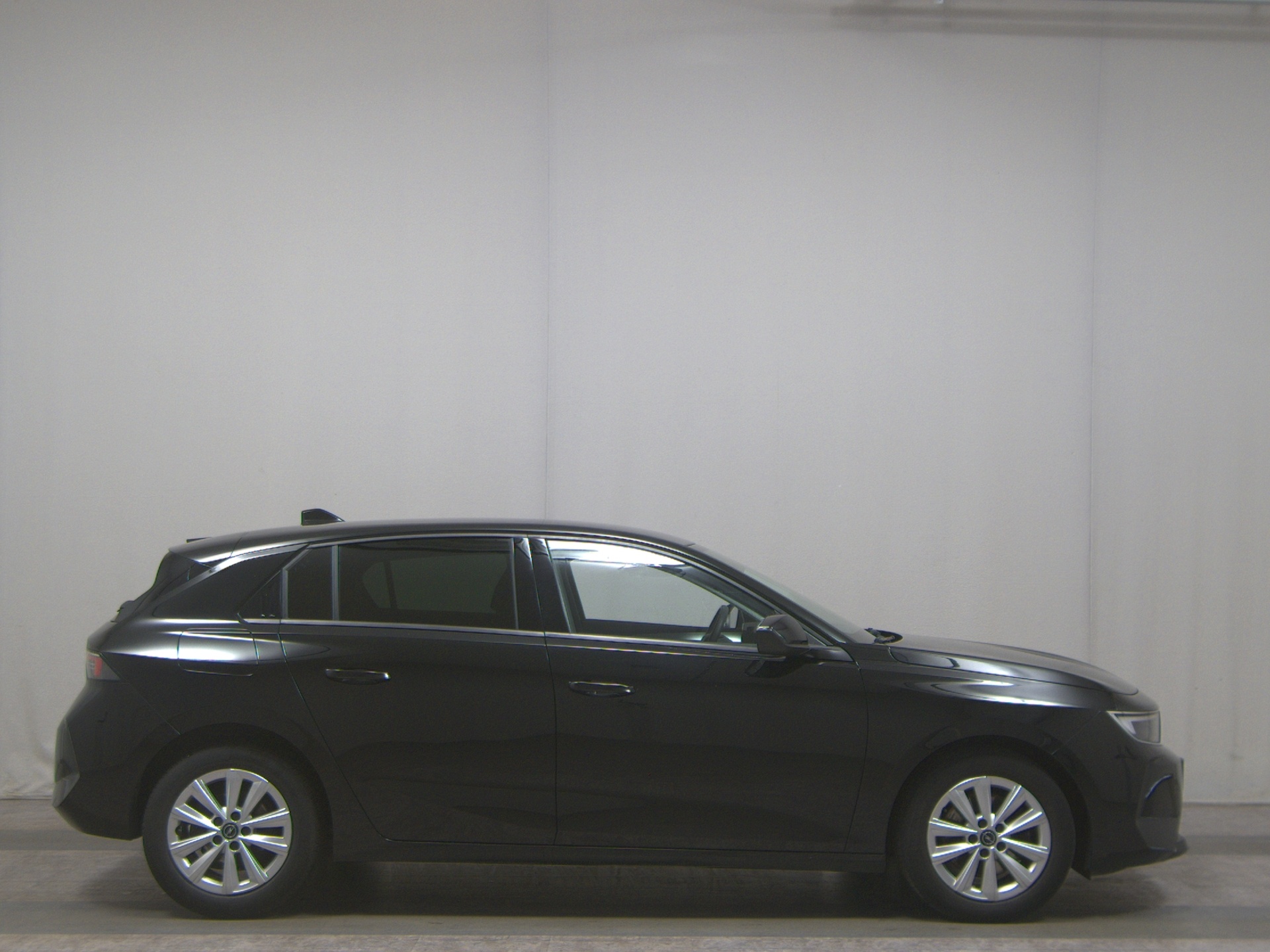 Opel Astra 1.5 D Business Ed. Rückfahrkamera LED SHZ