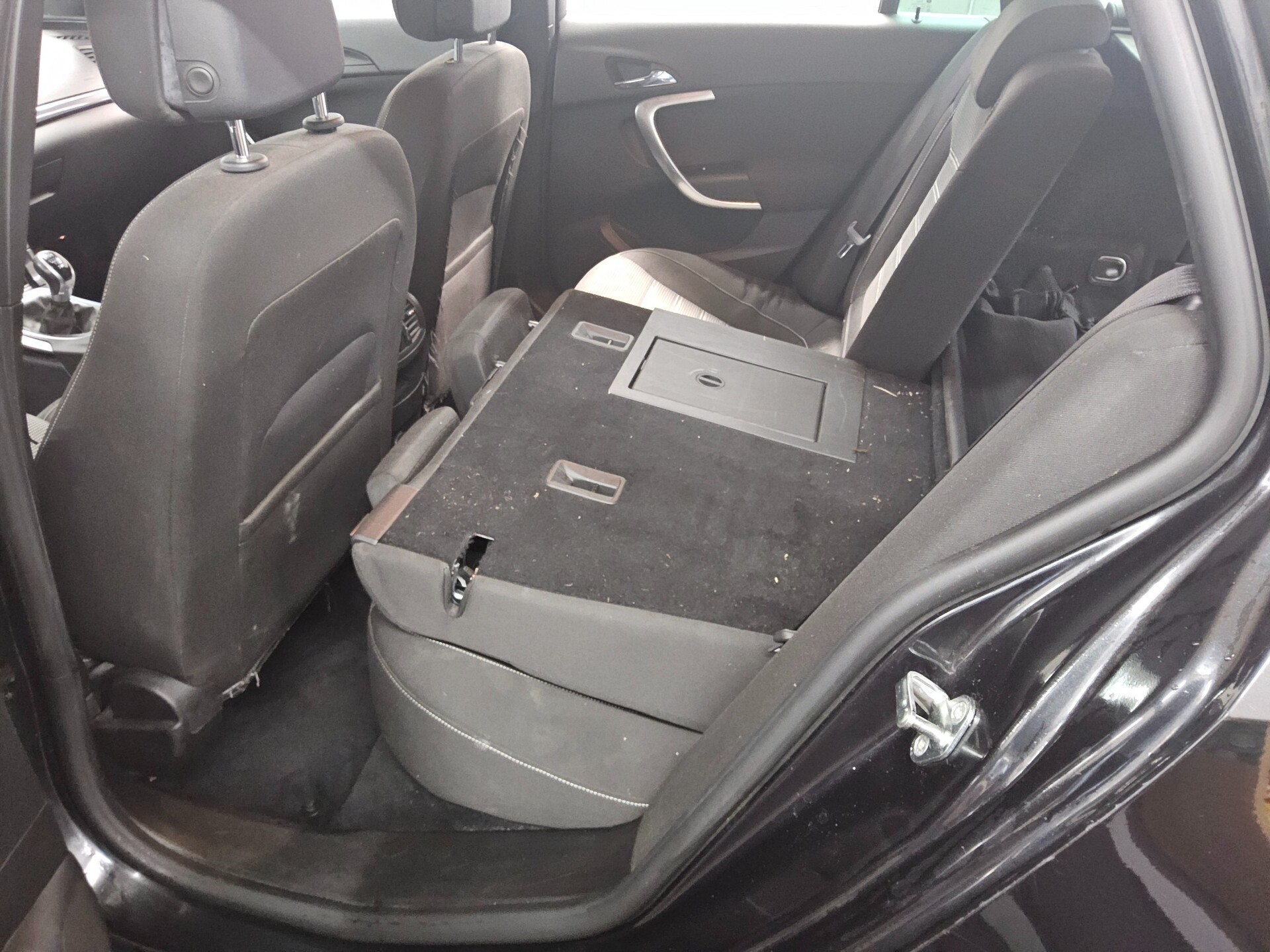 Opel Insignia ST 2.0 CDTI Navi Xenon PDC SHz 13