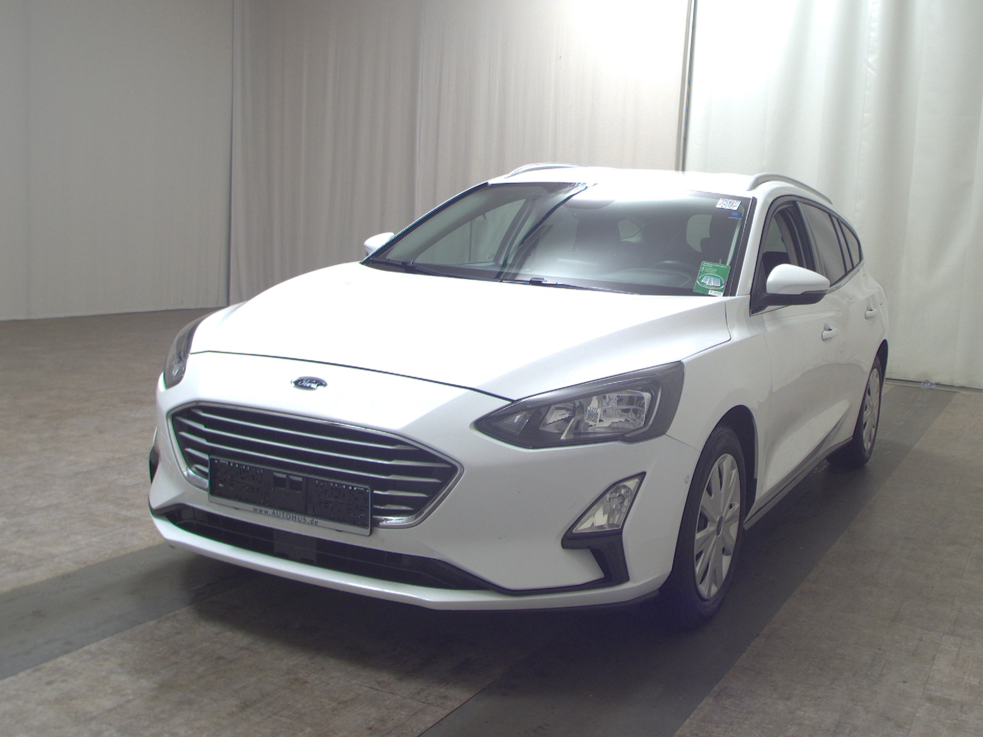 Ford Focus Turnier 1.5 EB Cool&Connect Navi LED AHK 2