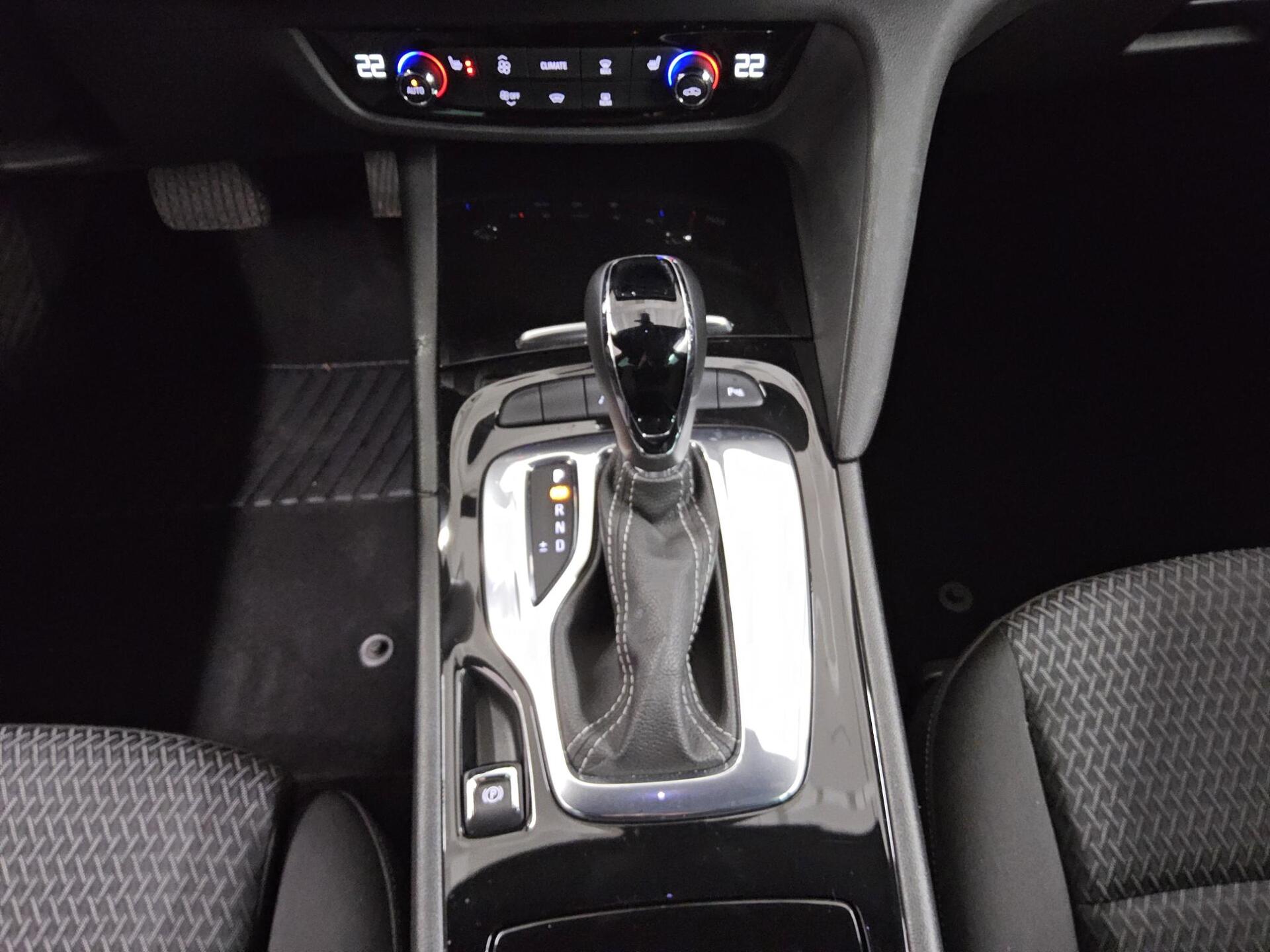 Opel Insignia ST 1.5 D Business Ed. Navi LED AHK PDC 6