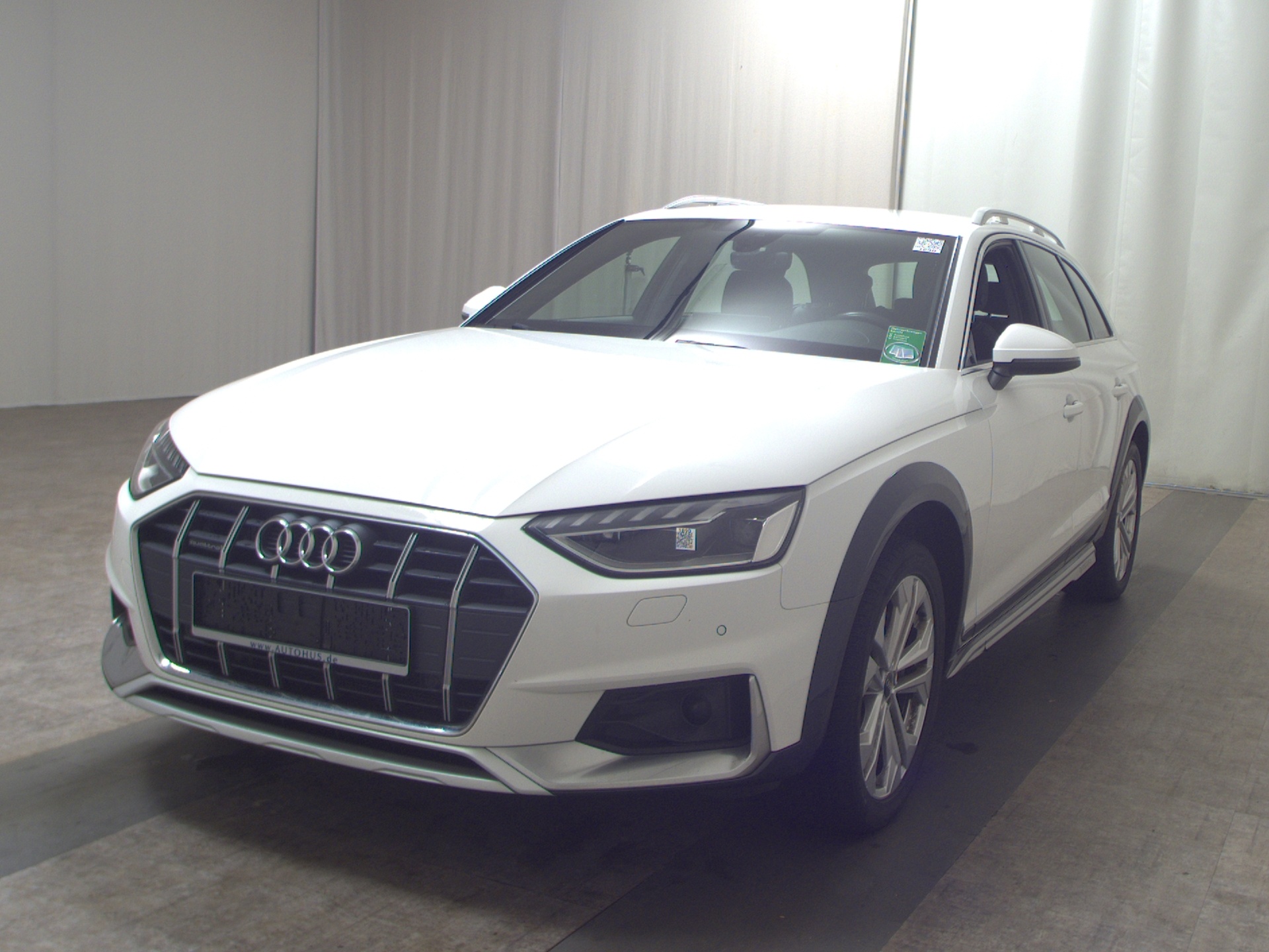 Audi A4 Allroad 40 TDI Qu. Navi+ vc LED AHK ACC RFK 2