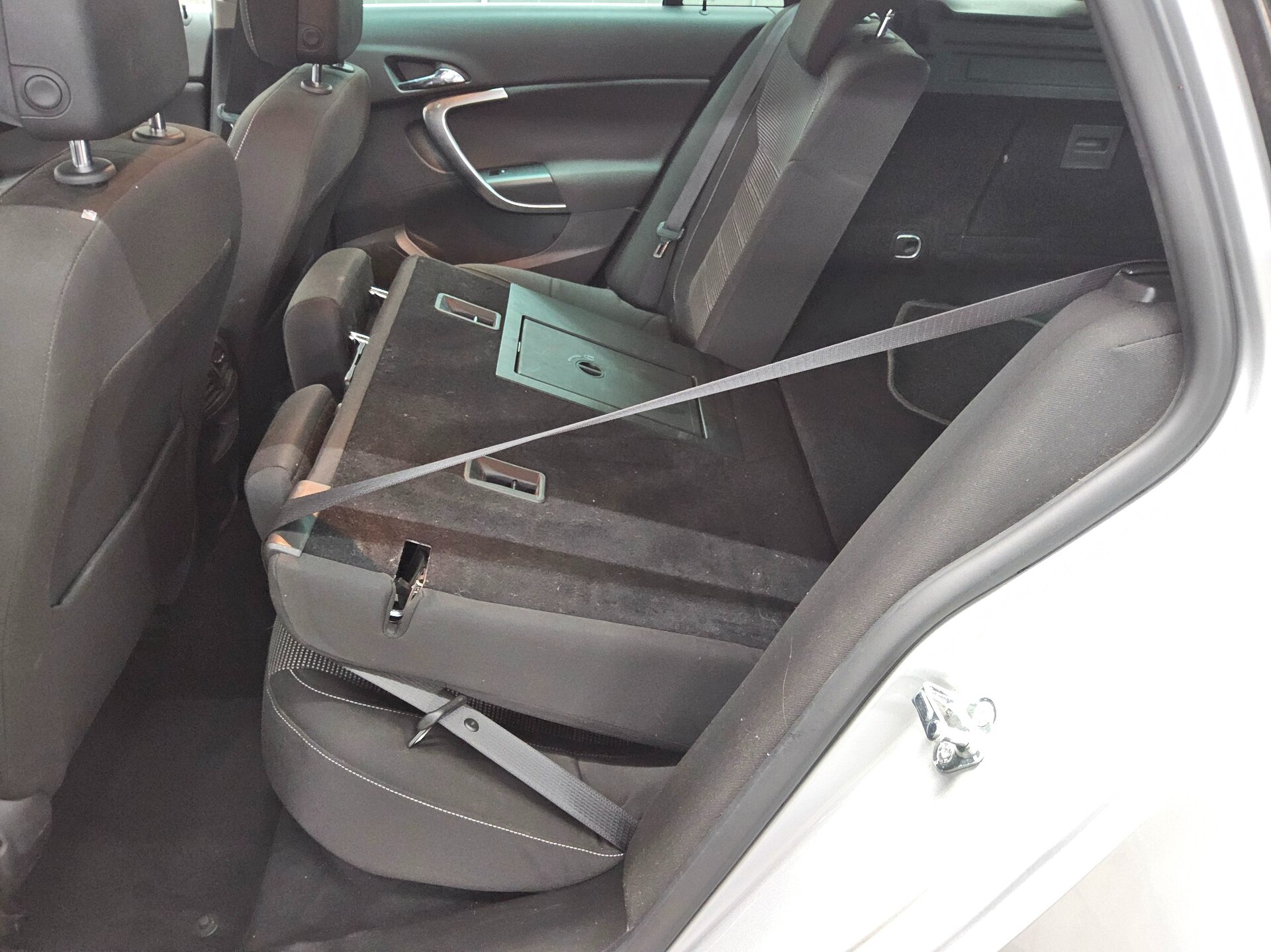 Opel Insignia ST 2.0 CDTI Innovation Navi HU 03/27 12