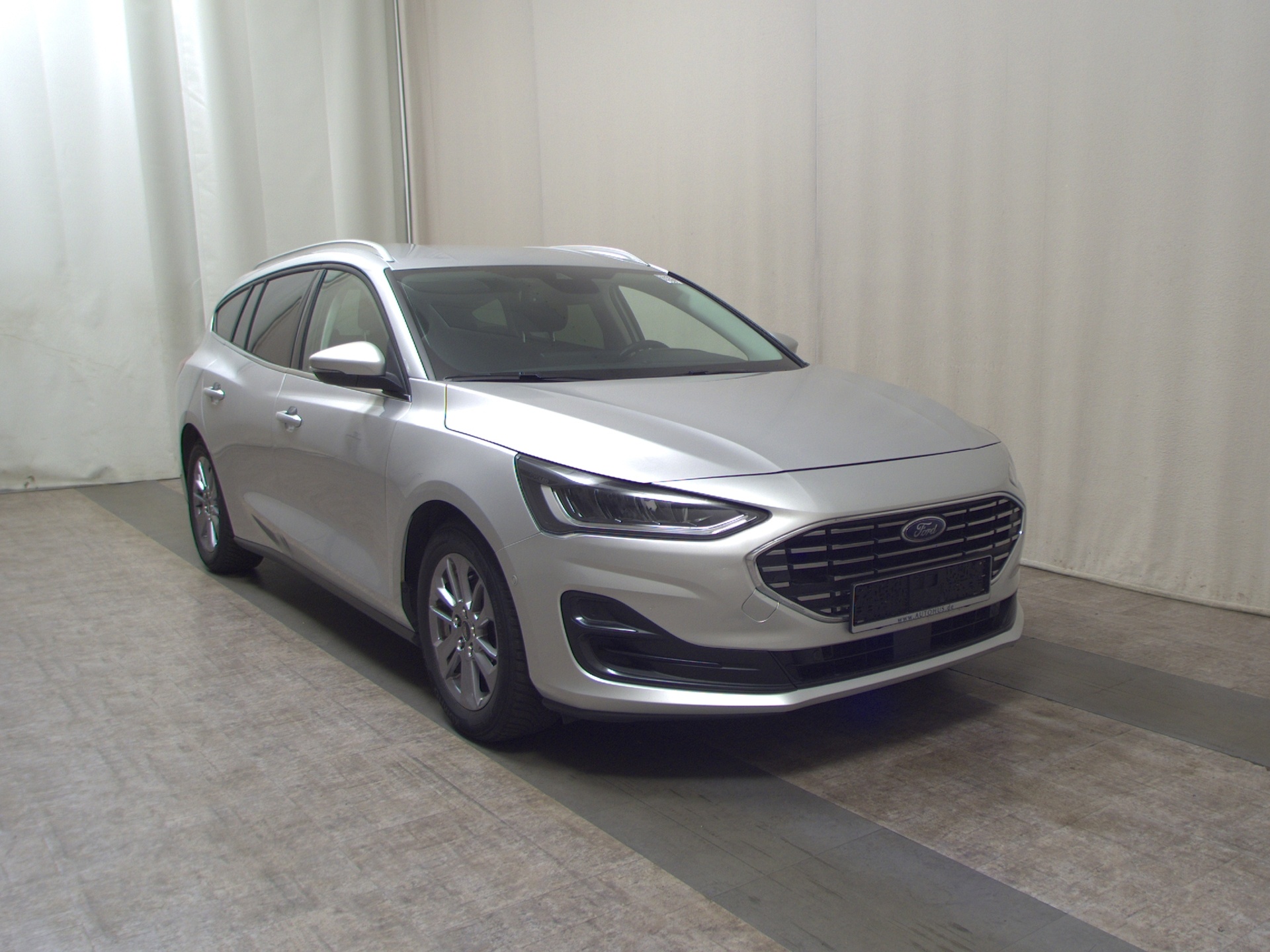 Ford Focus Turnier Titanium X NAVI LED SPORTSITZE SHZ PDC 3