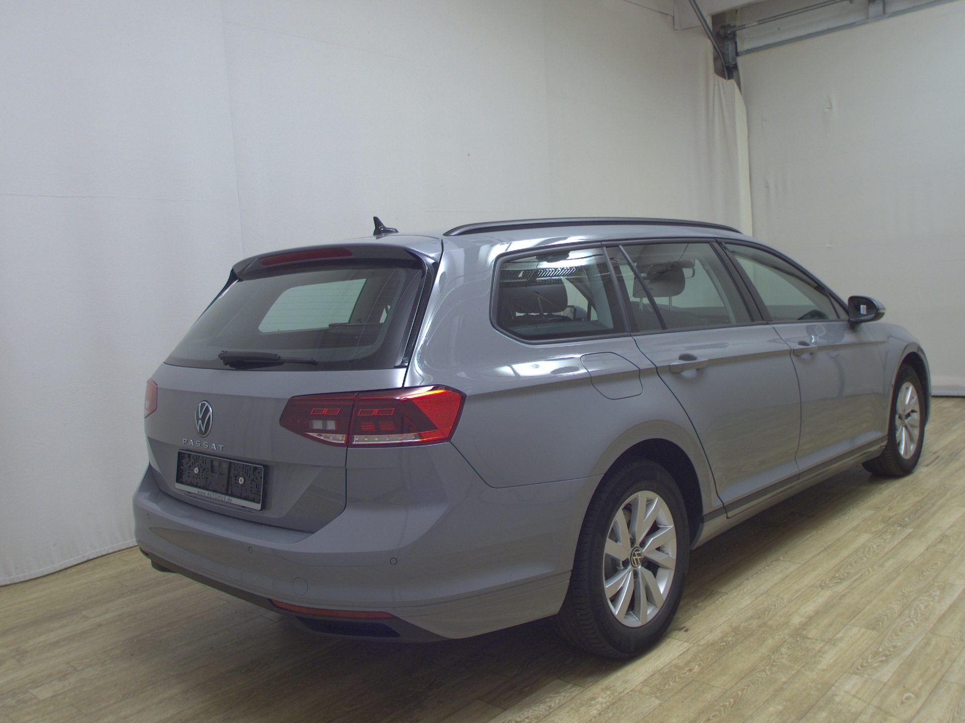 Volkswagen Passat Variant 2.0 TDI Navi LED Shz el.Heck RFK 4