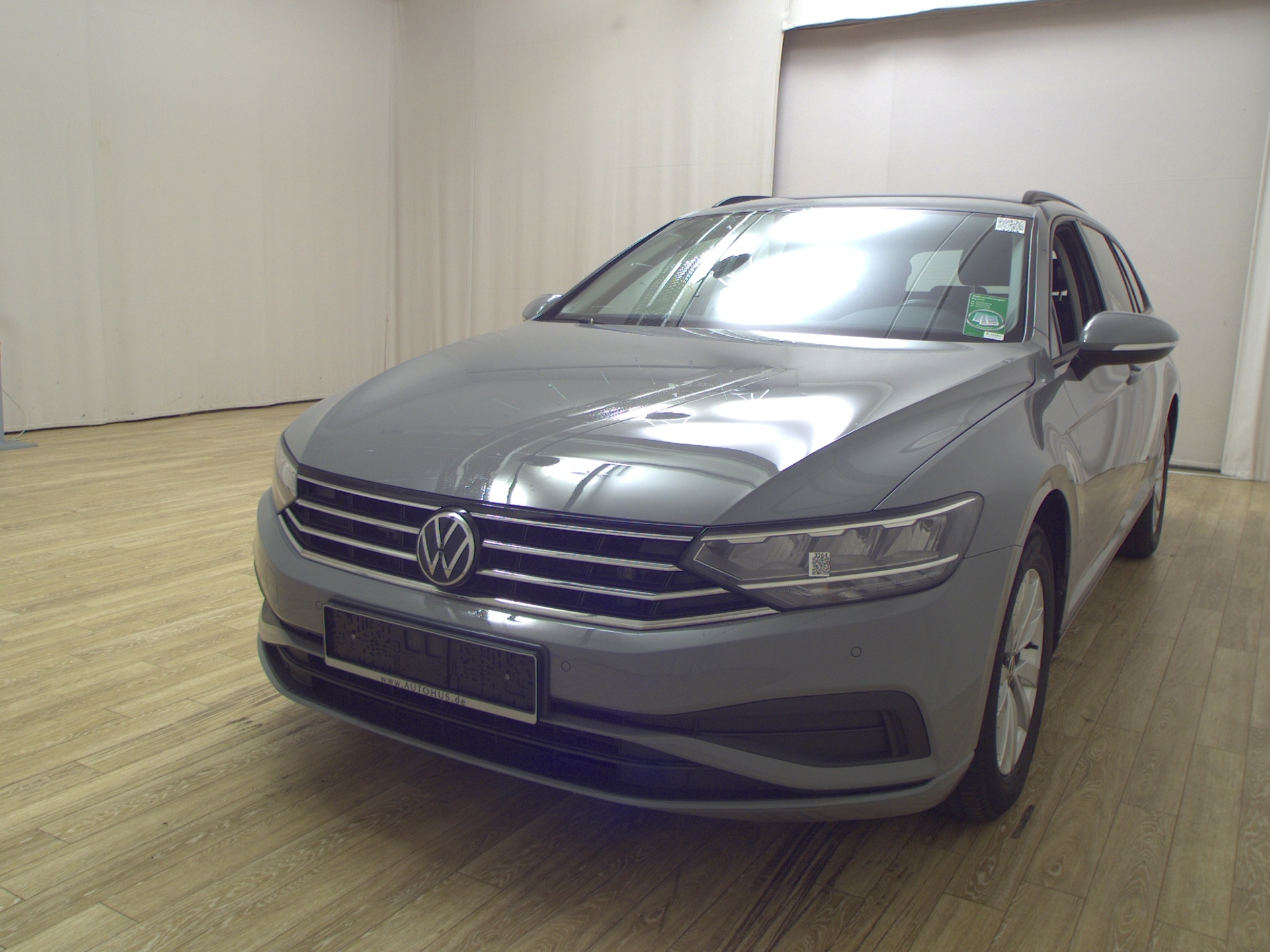 Volkswagen Passat Variant 2.0 TDI Navi LED Shz el.Heck RFK 2