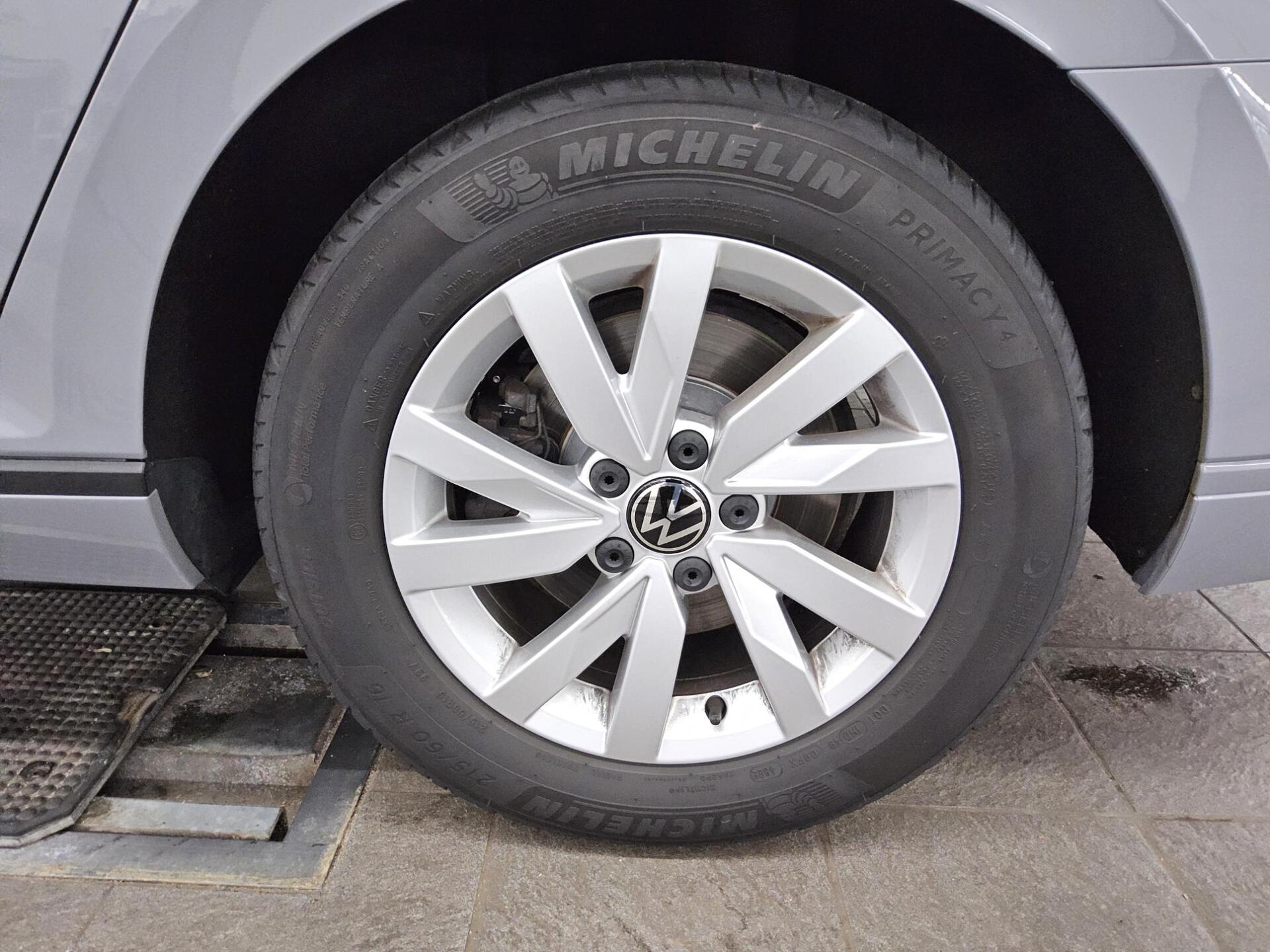 Volkswagen Passat Variant 2.0 TDI Navi LED Shz el.Heck RFK 10
