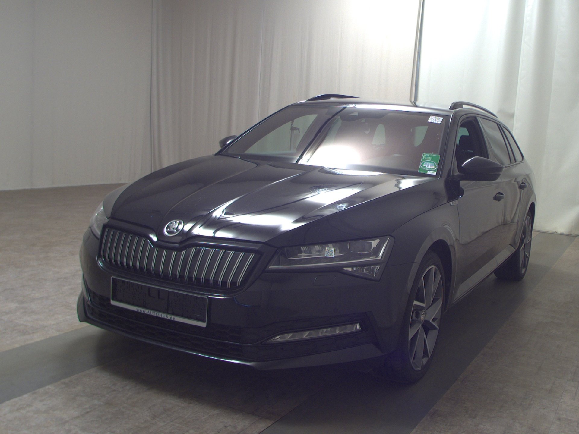 Skoda Superb Kombi 1.4 TSI iV SportLine Navi LED RFK 2