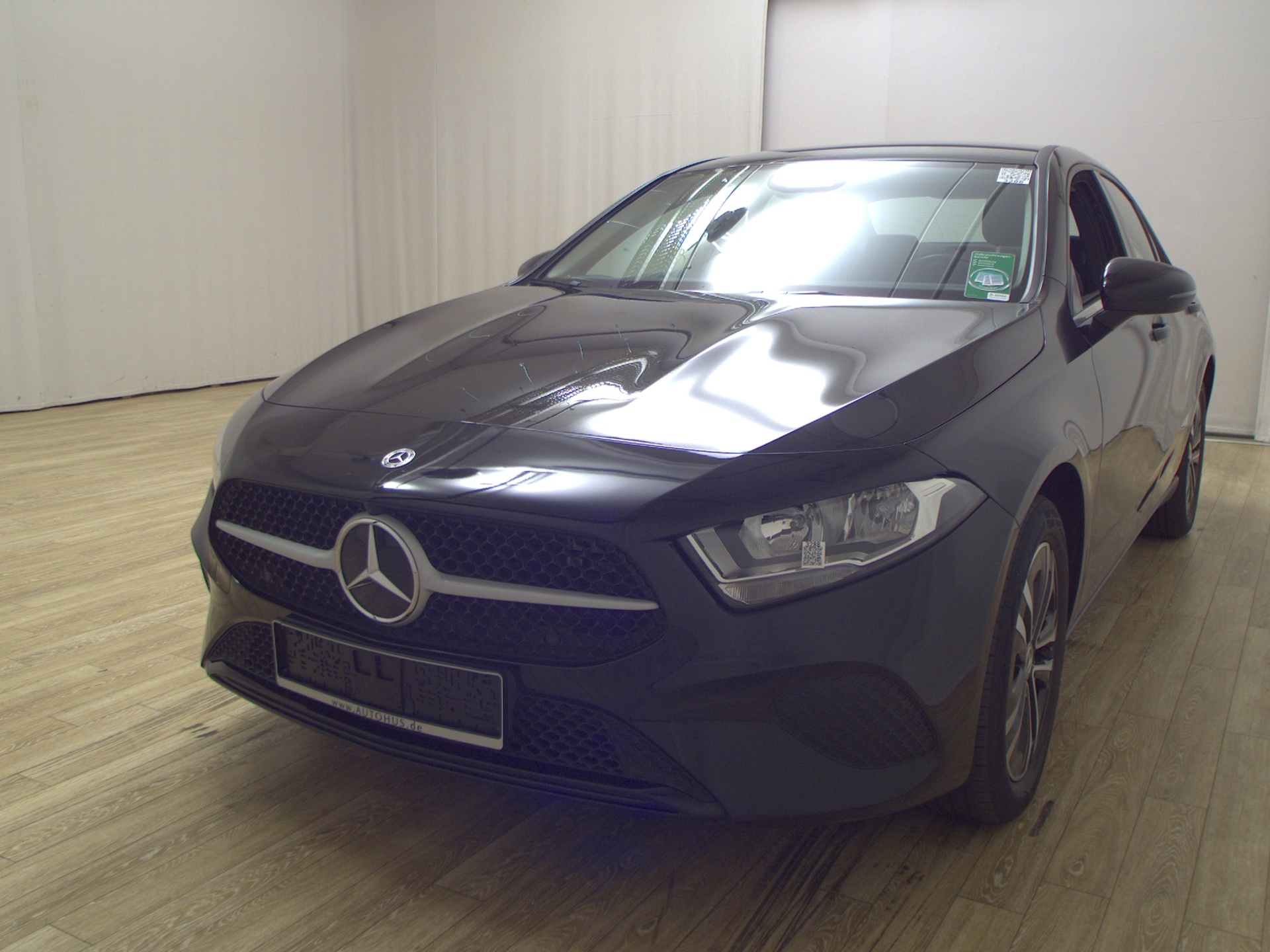 Mercedes-Benz A 250 e Navi Shz RFK 2
